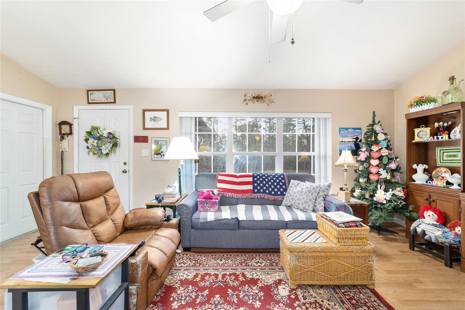 Image 9 of 67 For 102 Whirlwind Way