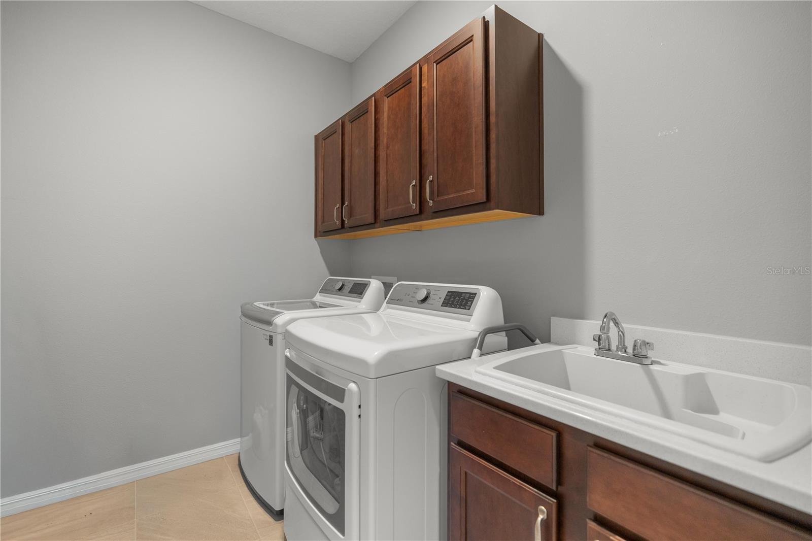 Image 19 of 24 For 8952 78th Court