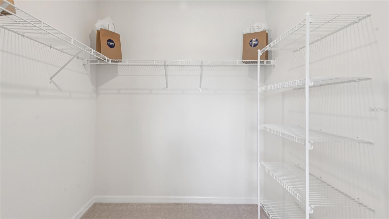 Listing photo id 21 for 11261 Duckling Way