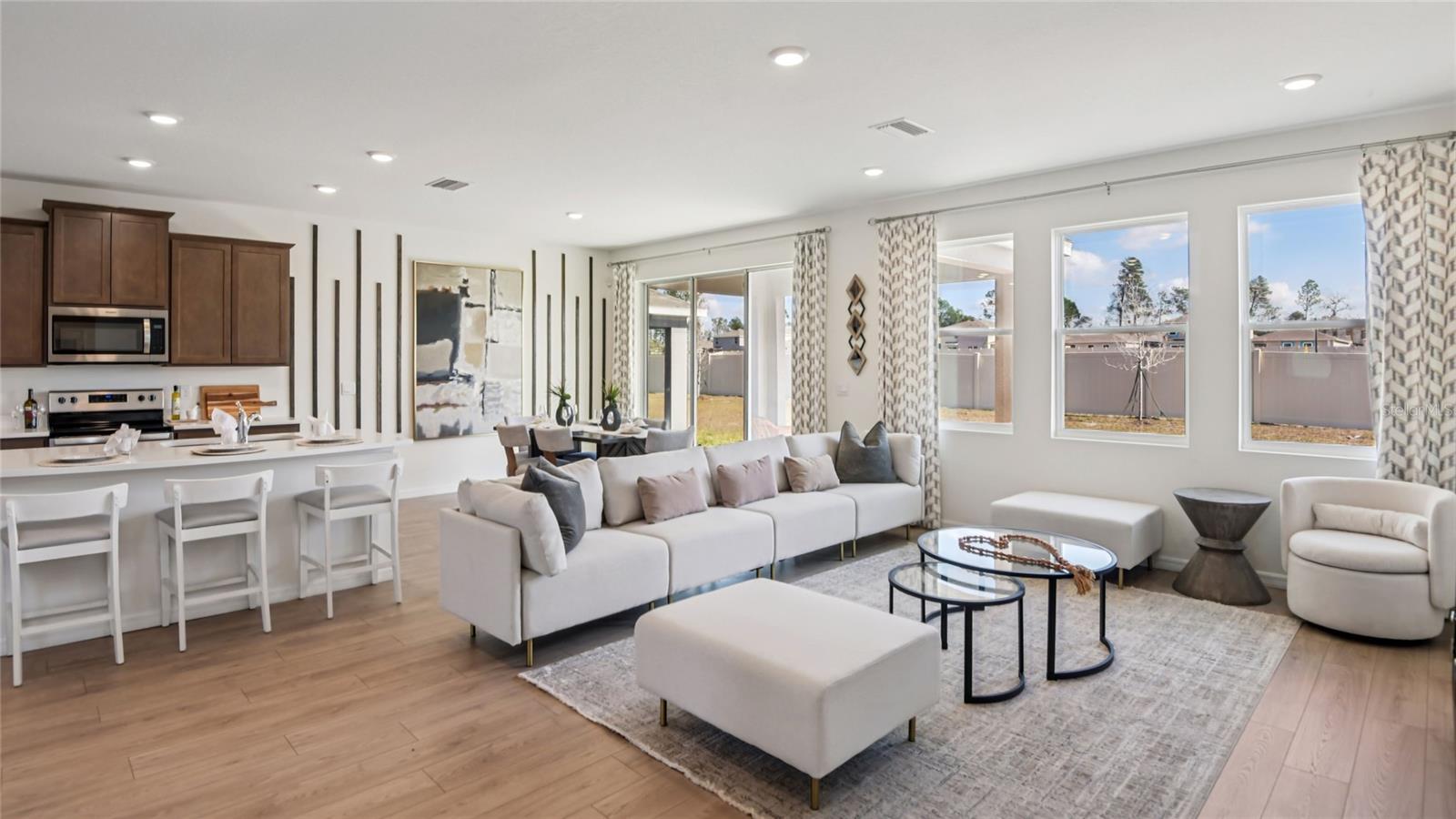 Listing photo id 7 for 11261 Duckling Way