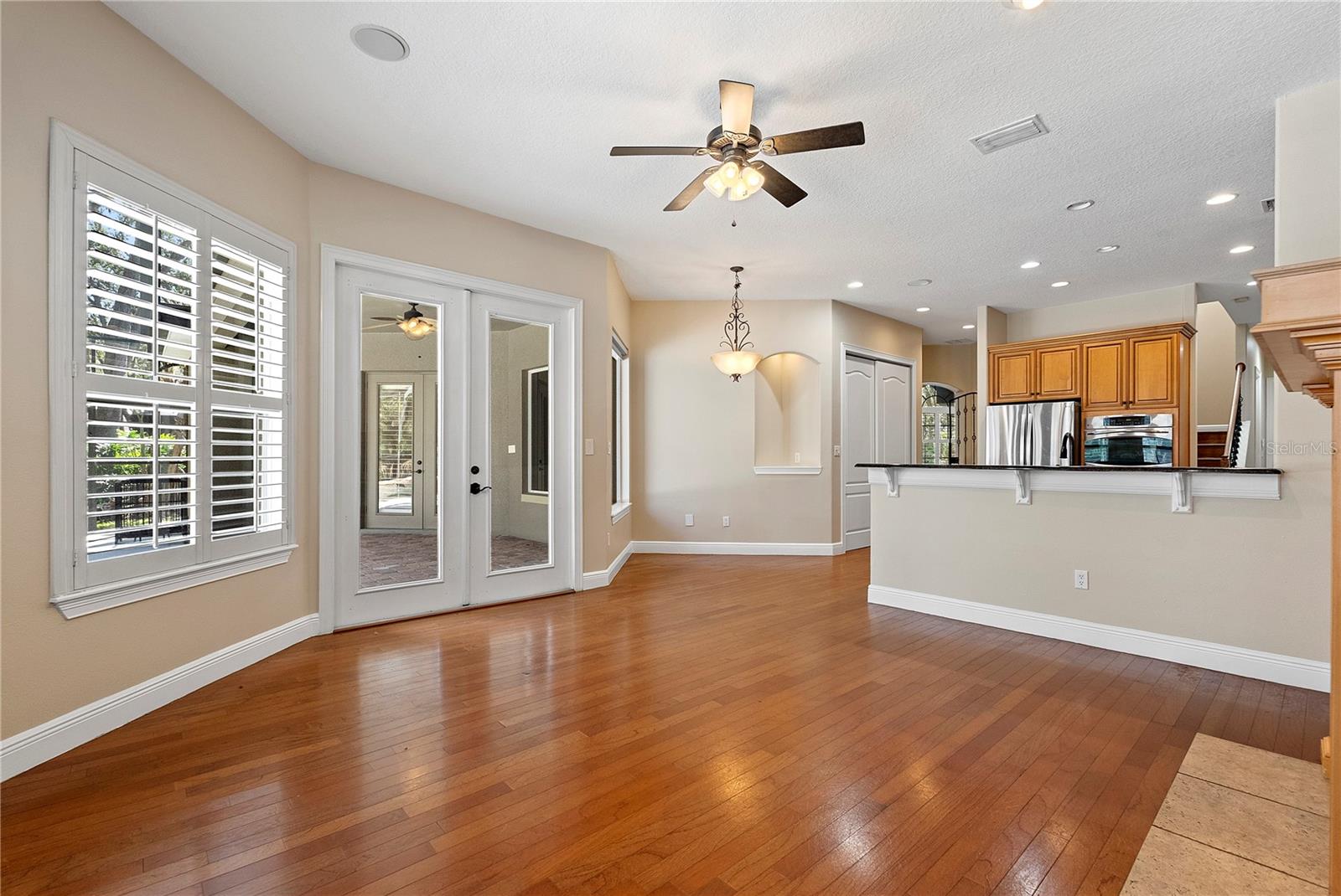 Image 14 of 38 For 8297 Day Lily Place