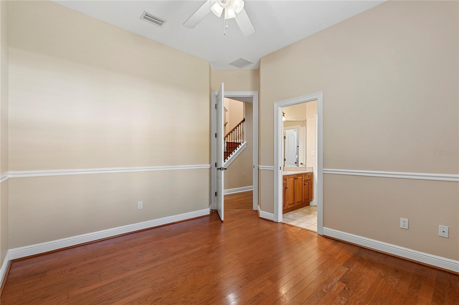 Image 18 of 38 For 8297 Day Lily Place