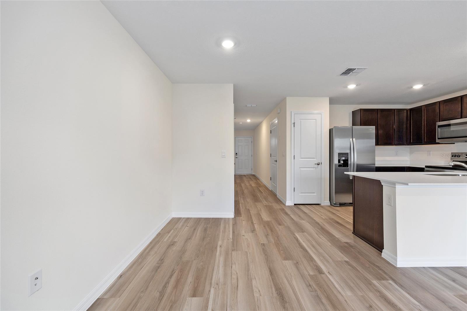 Image 12 of 34 For 6536 82nd Loop