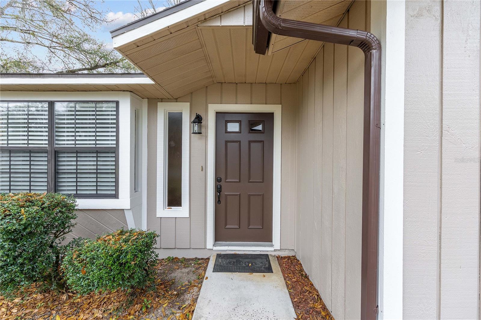 Image 3 of 42 For 5780 62nd Place