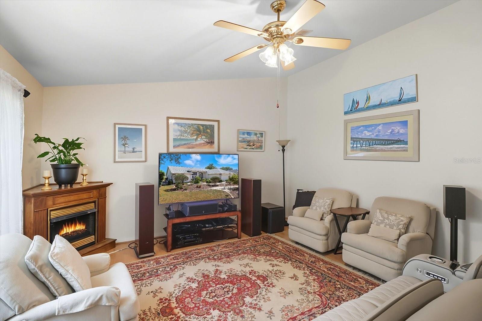 Listing photo id 20 for 65 Leafland Point