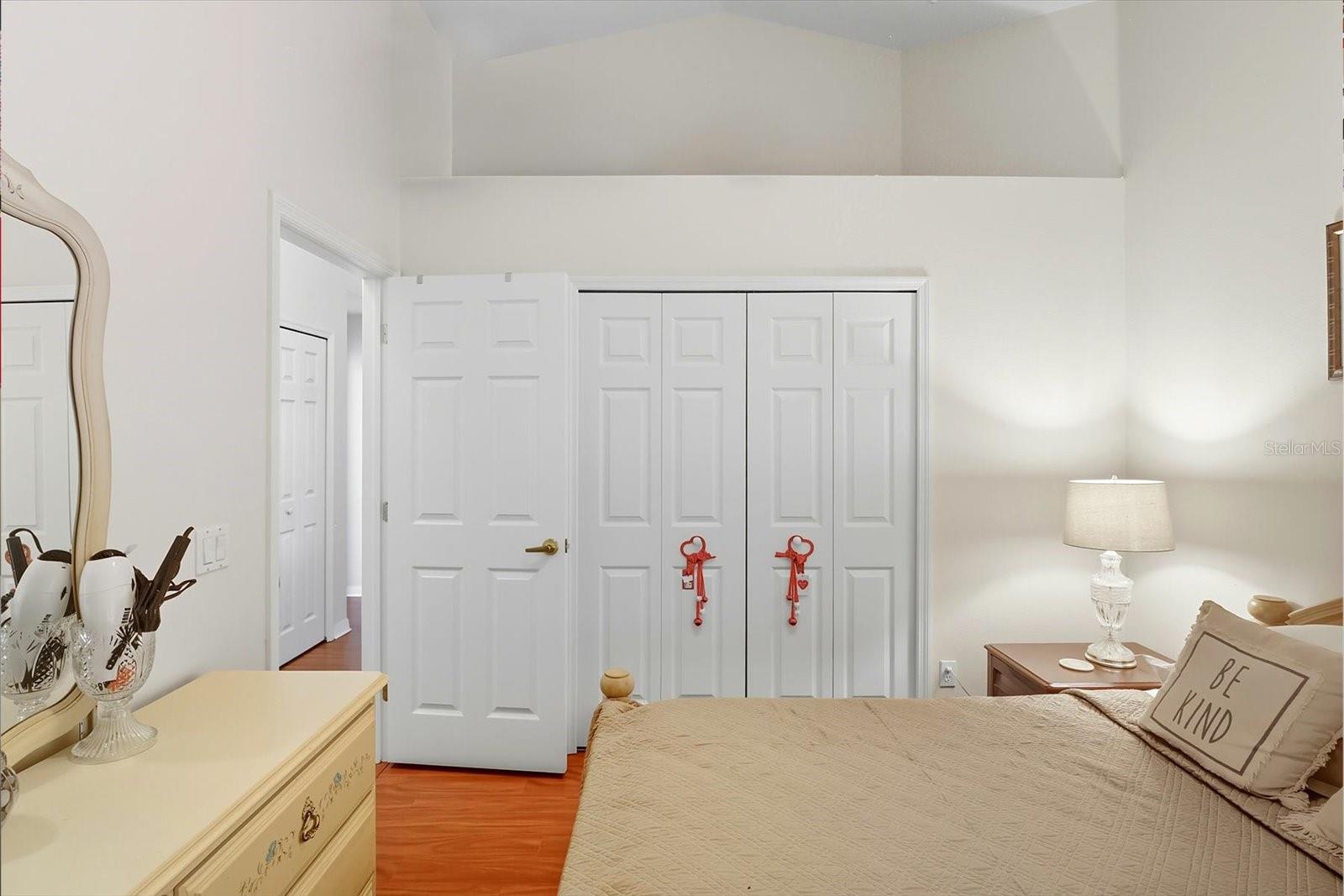 Listing photo id 28 for 65 Leafland Point