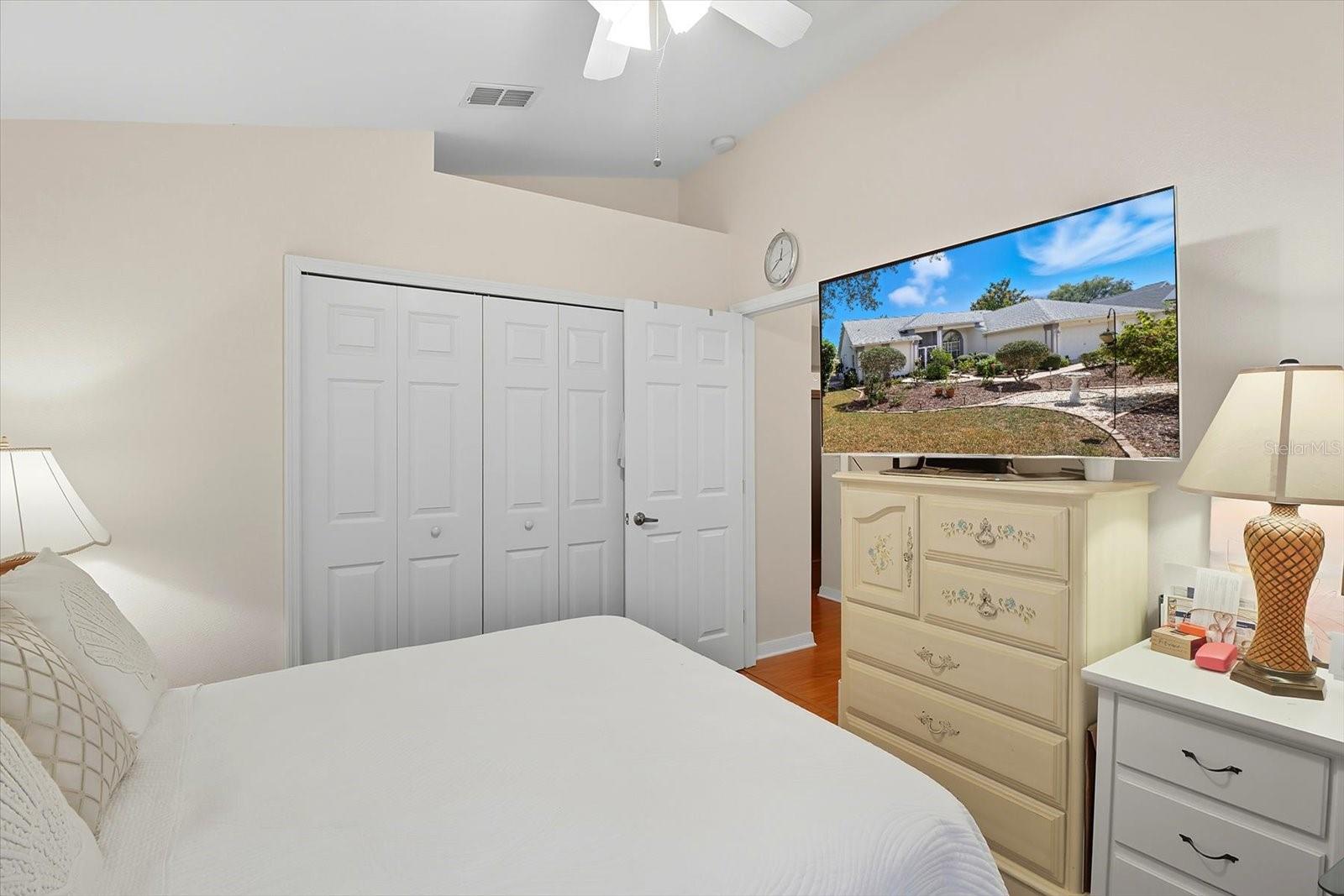 Listing photo id 32 for 65 Leafland Point