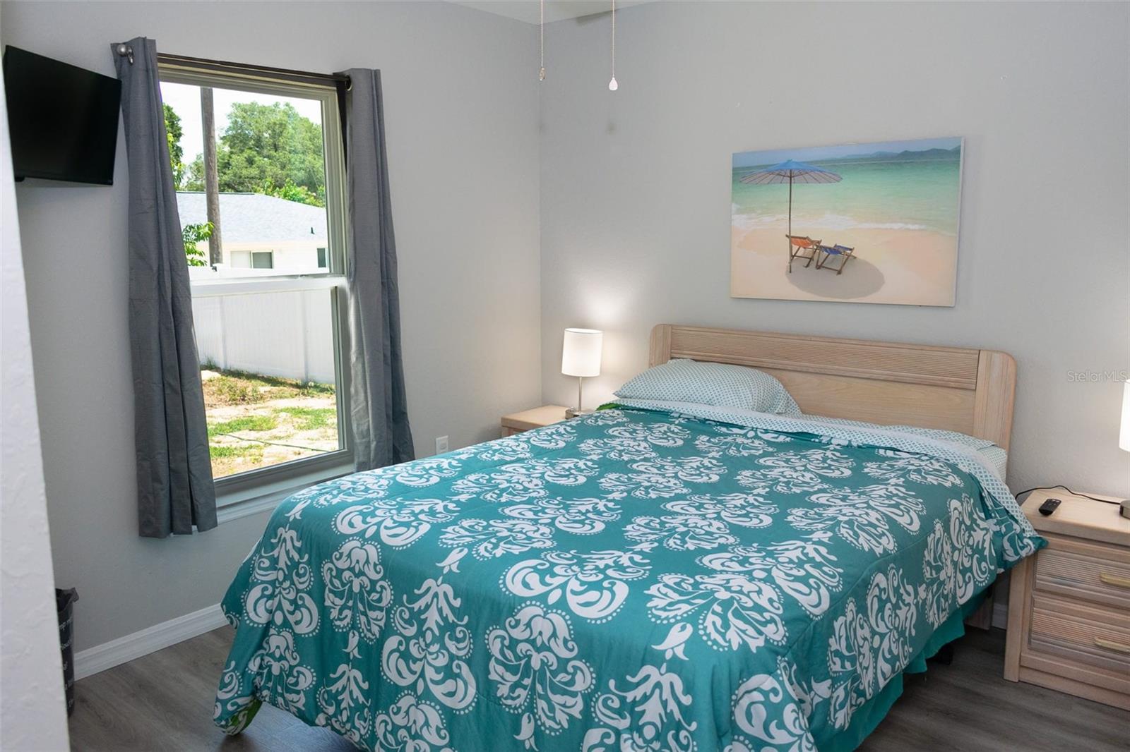 Image 9 of 10 For 20109 84th Street