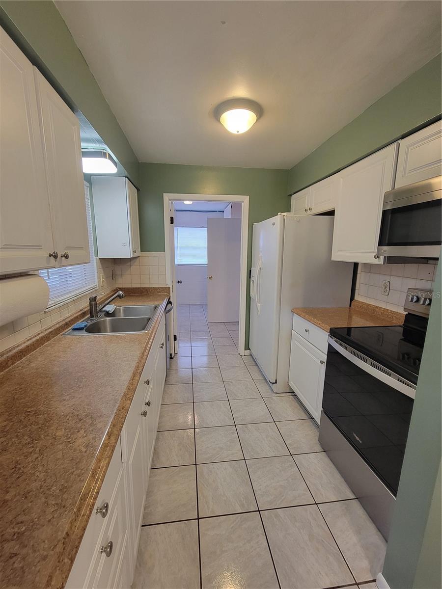 Image 4 of 13 For 2304 38th Street