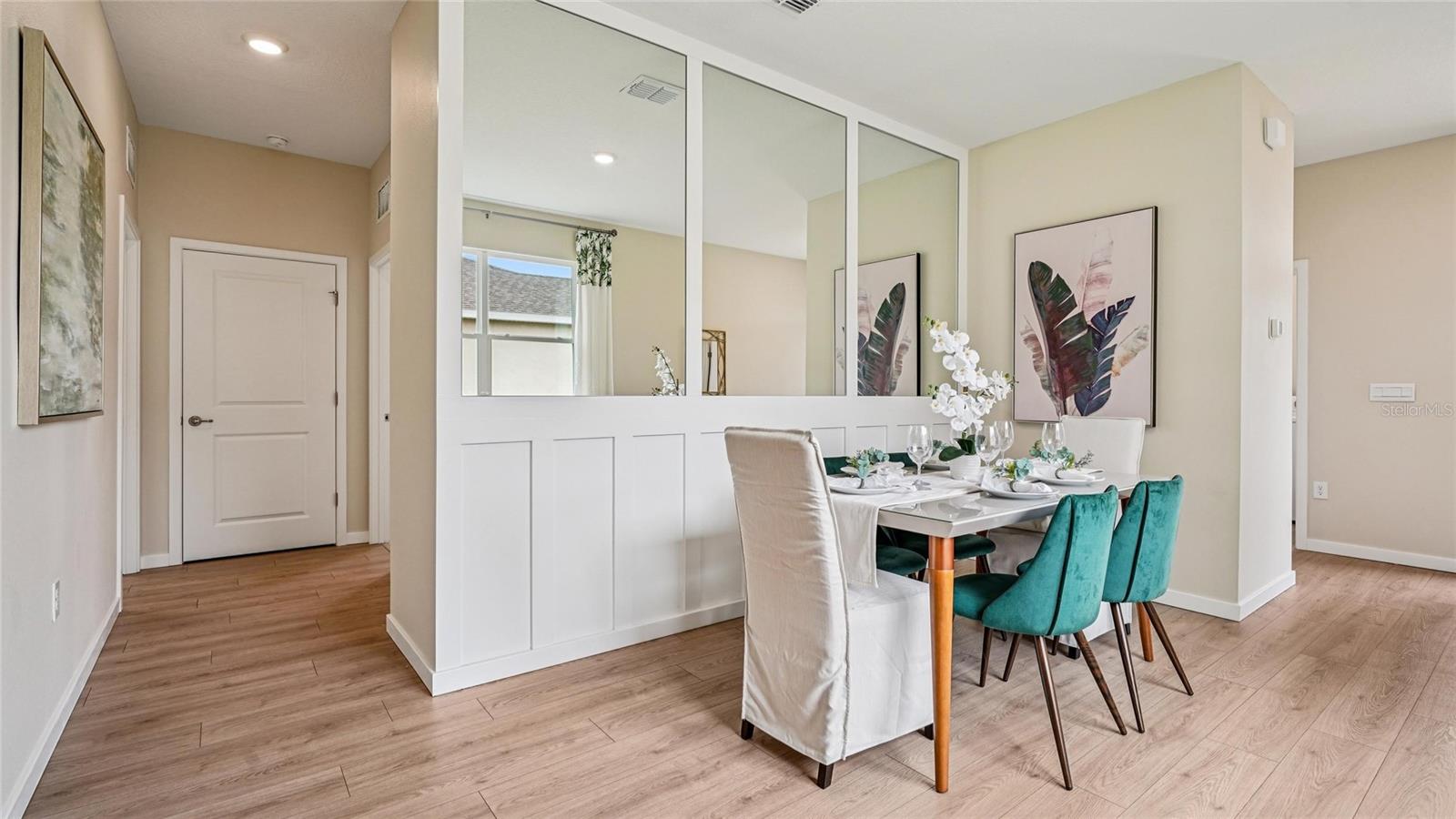 Image 4 of 25 For 8599 Pinecrest Trail