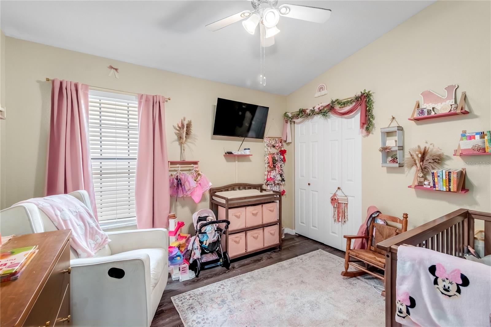 Image 21 of 34 For 3916 22nd Lane