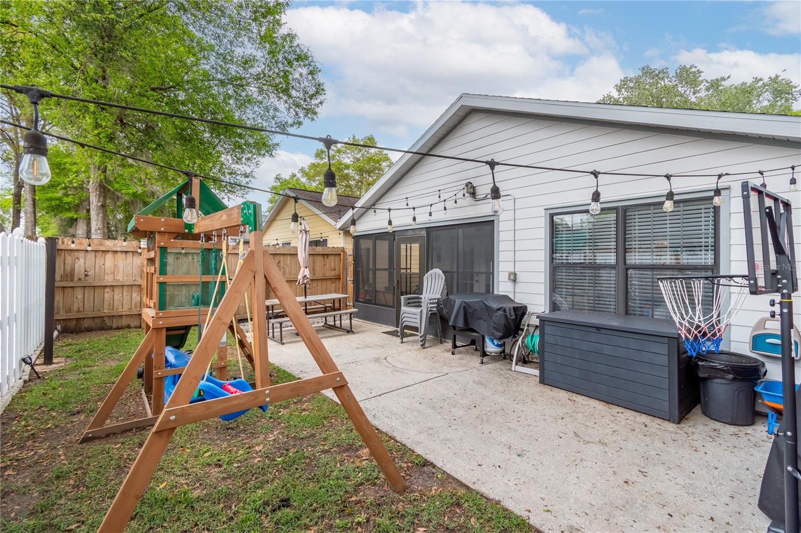 Image 26 of 34 For 3916 22nd Lane