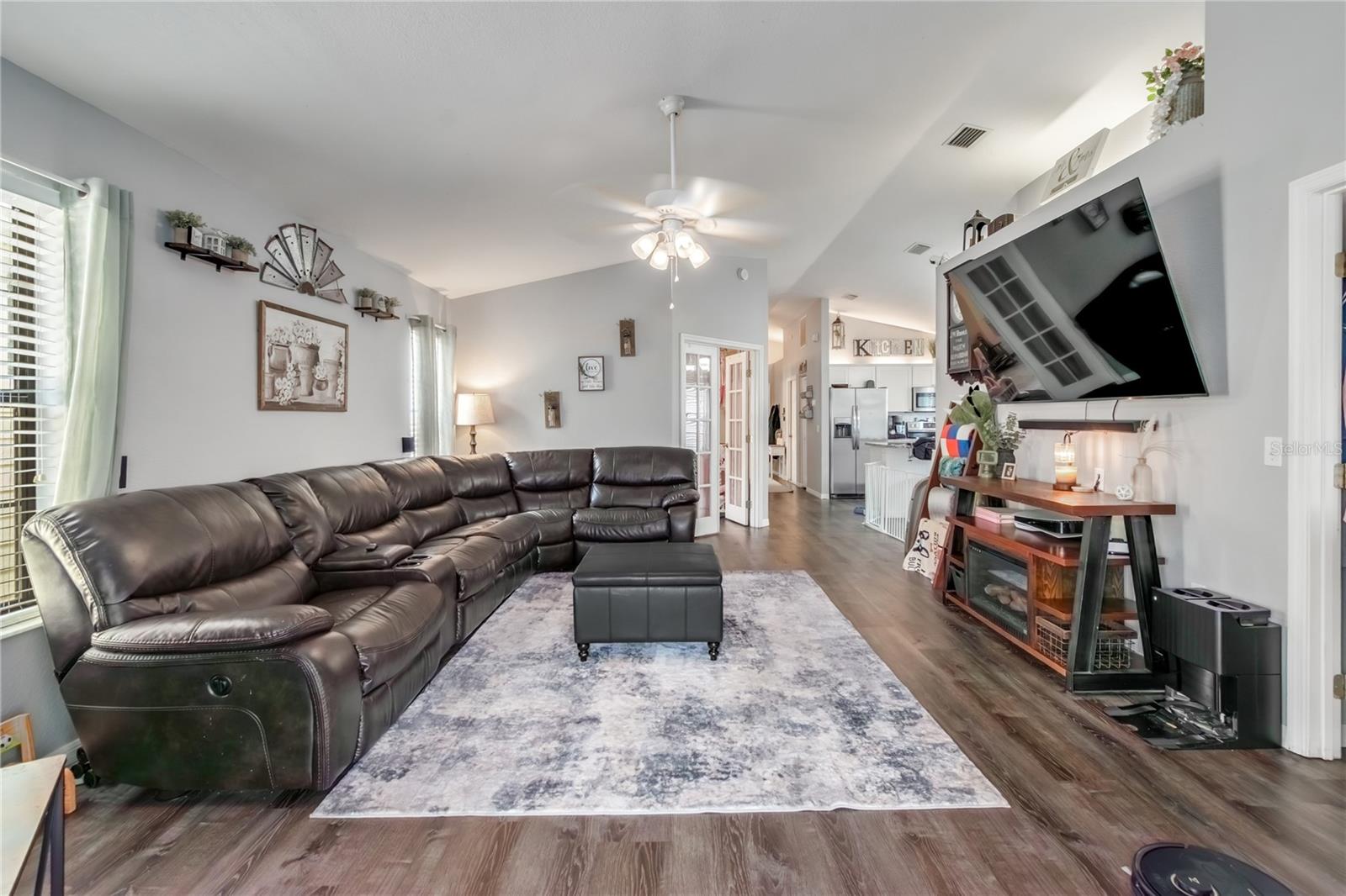 Image 8 of 34 For 3916 22nd Lane