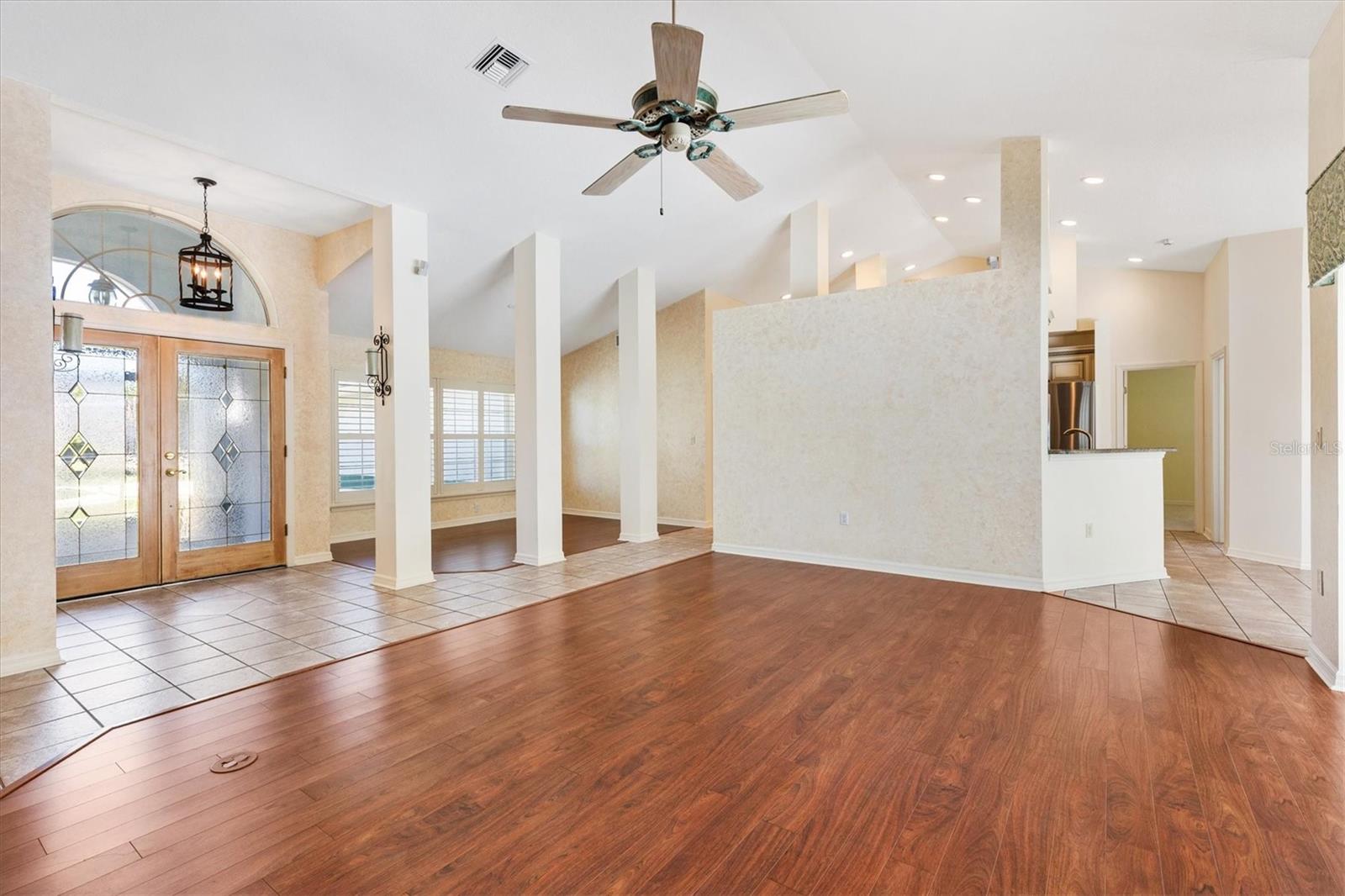 Image 12 of 52 For 5312 Greens Drive