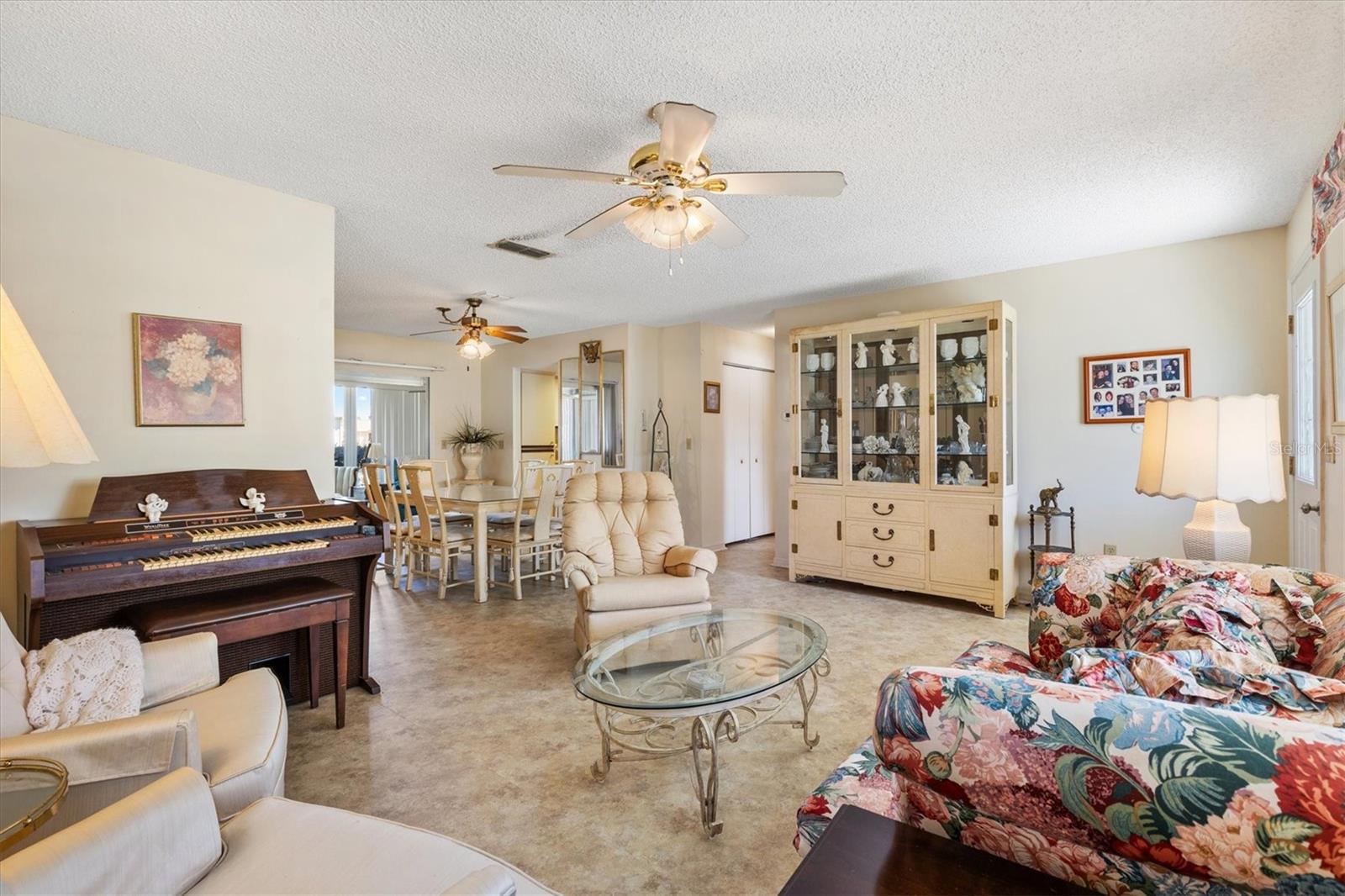 Image 6 of 49 For 10235 179th Place