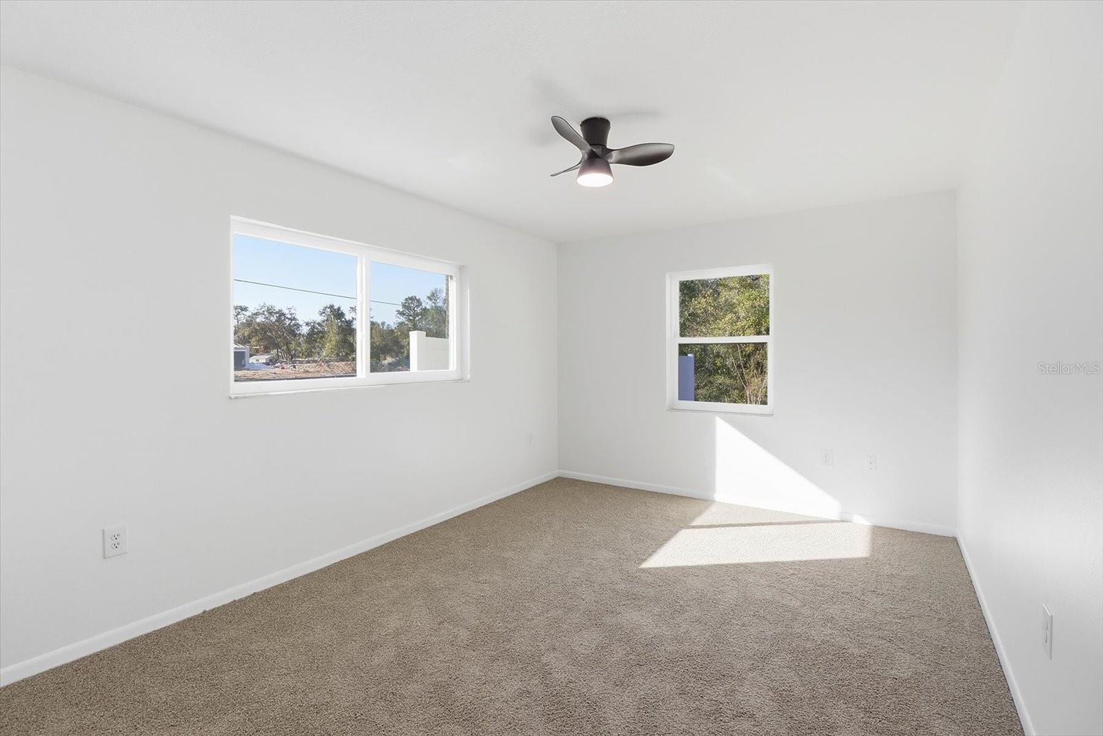 Image 17 of 36 For 2587 Cacti Court