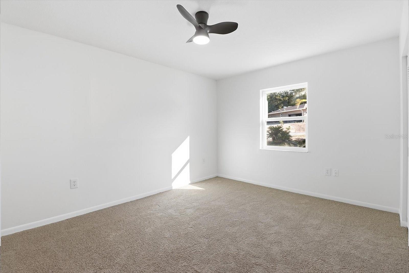 Image 22 of 36 For 2587 Cacti Court