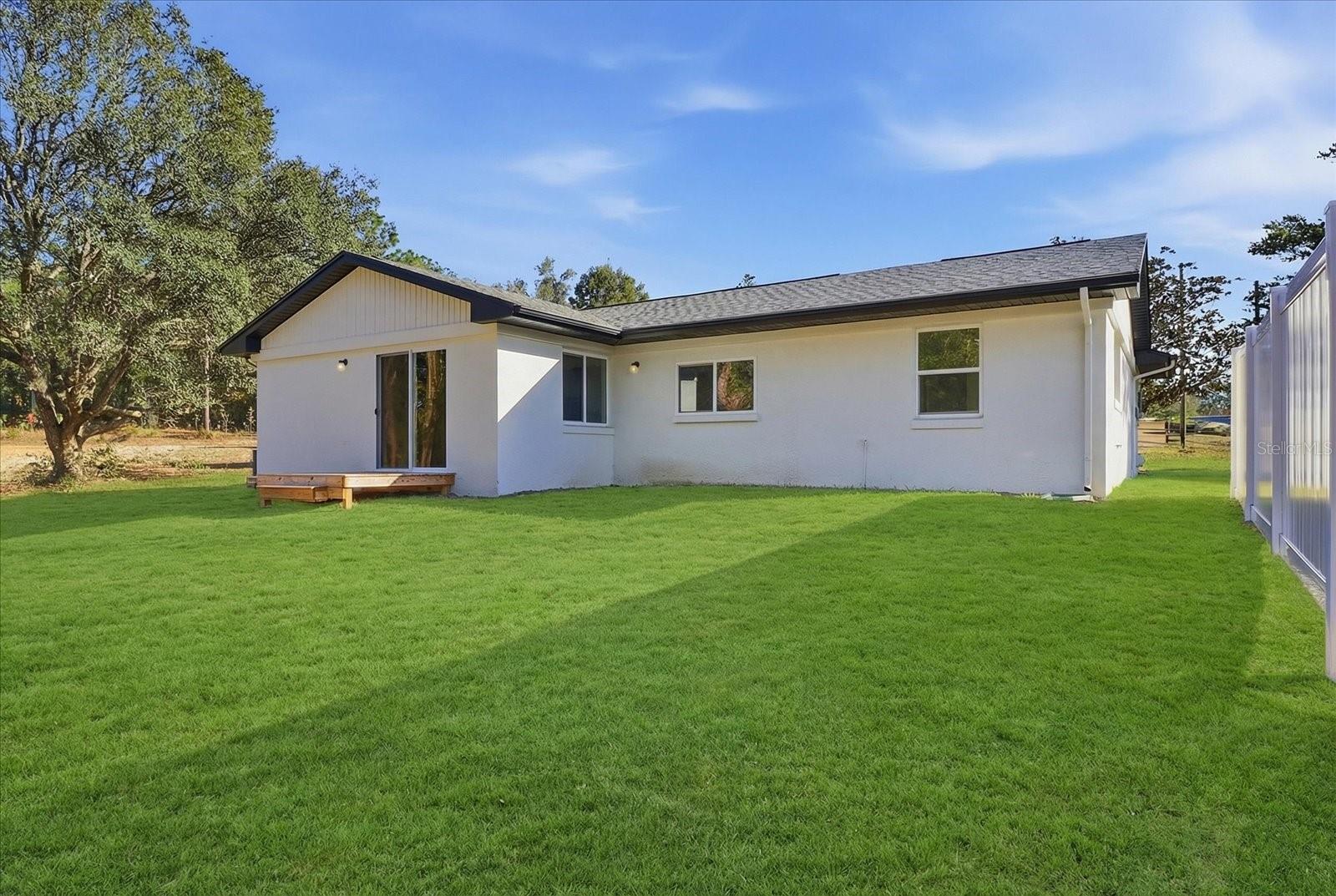 Image 34 of 36 For 2587 Cacti Court