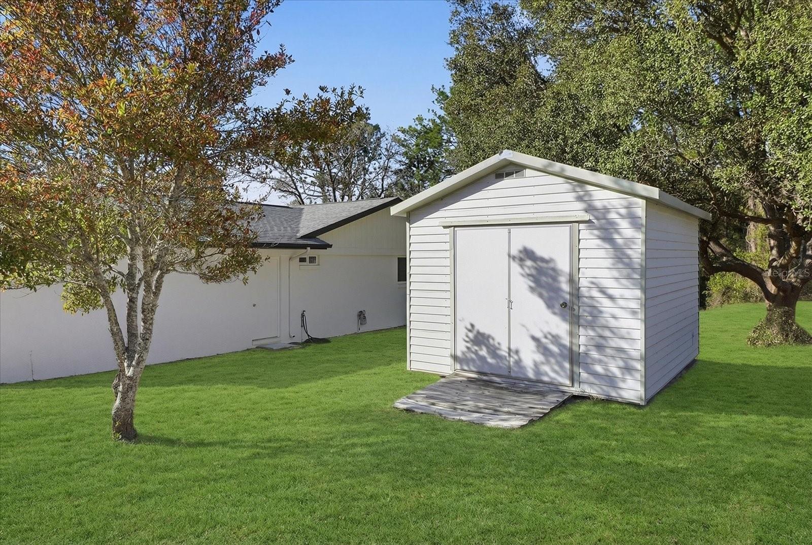 Image 35 of 36 For 2587 Cacti Court