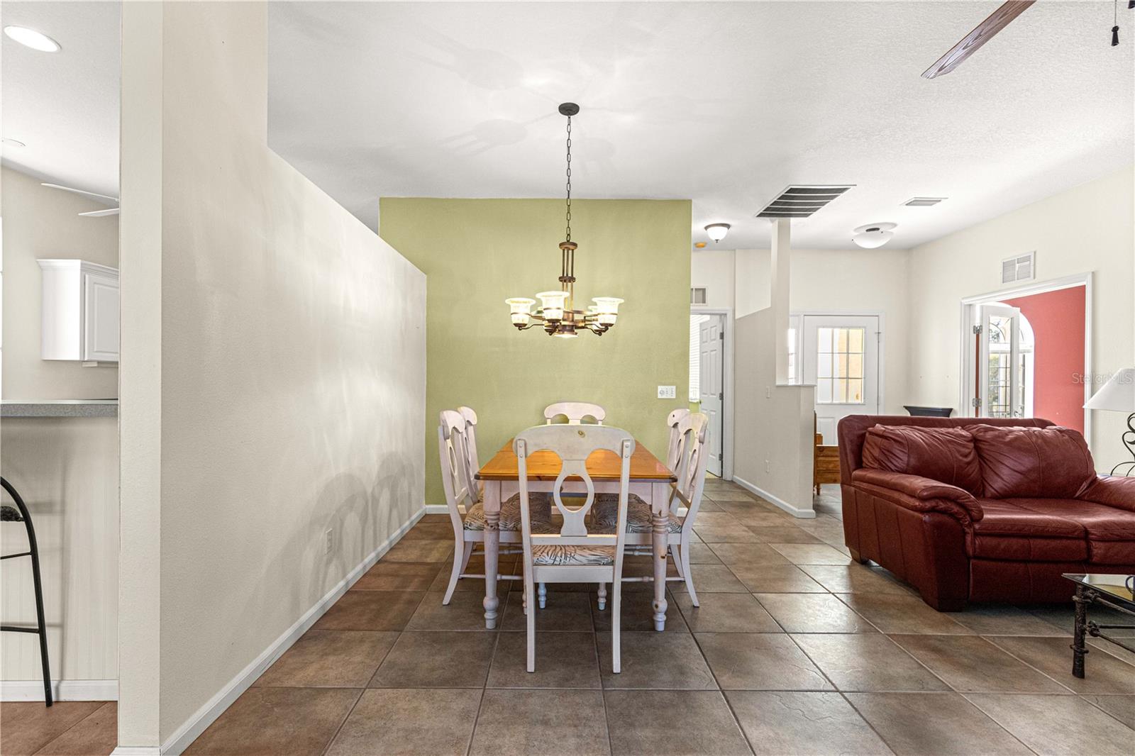 Image 10 of 45 For 2380 53rd Avenue Road