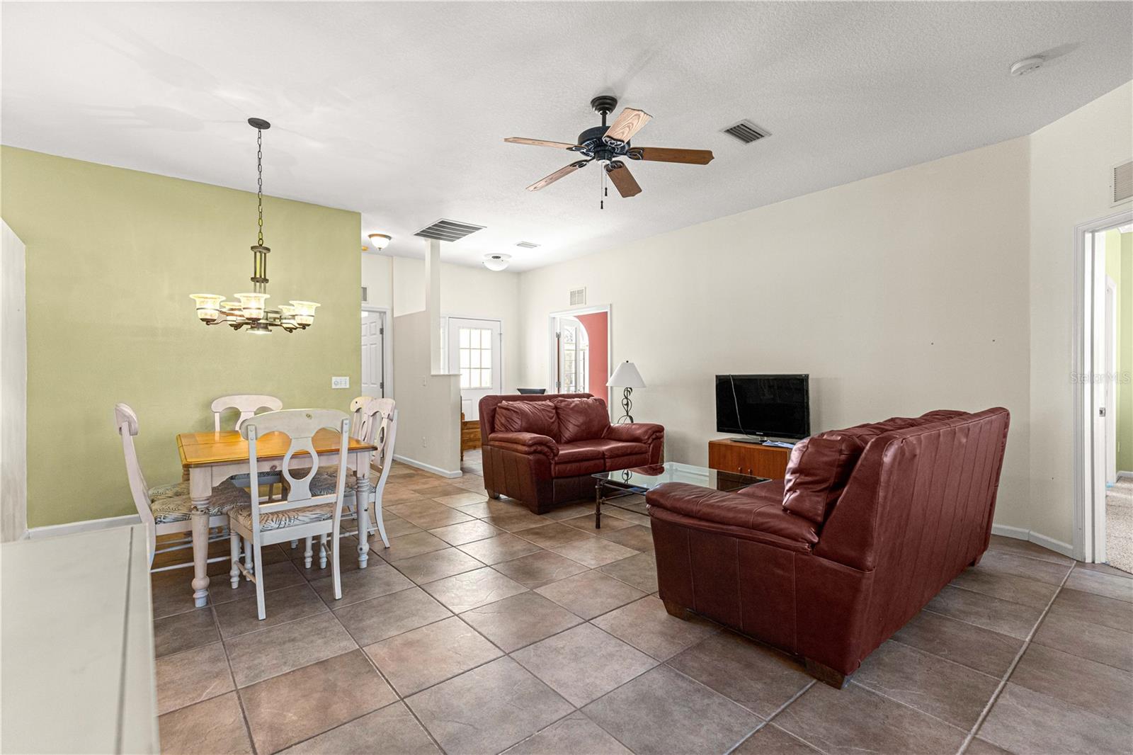 Image 11 of 45 For 2380 53rd Avenue Road