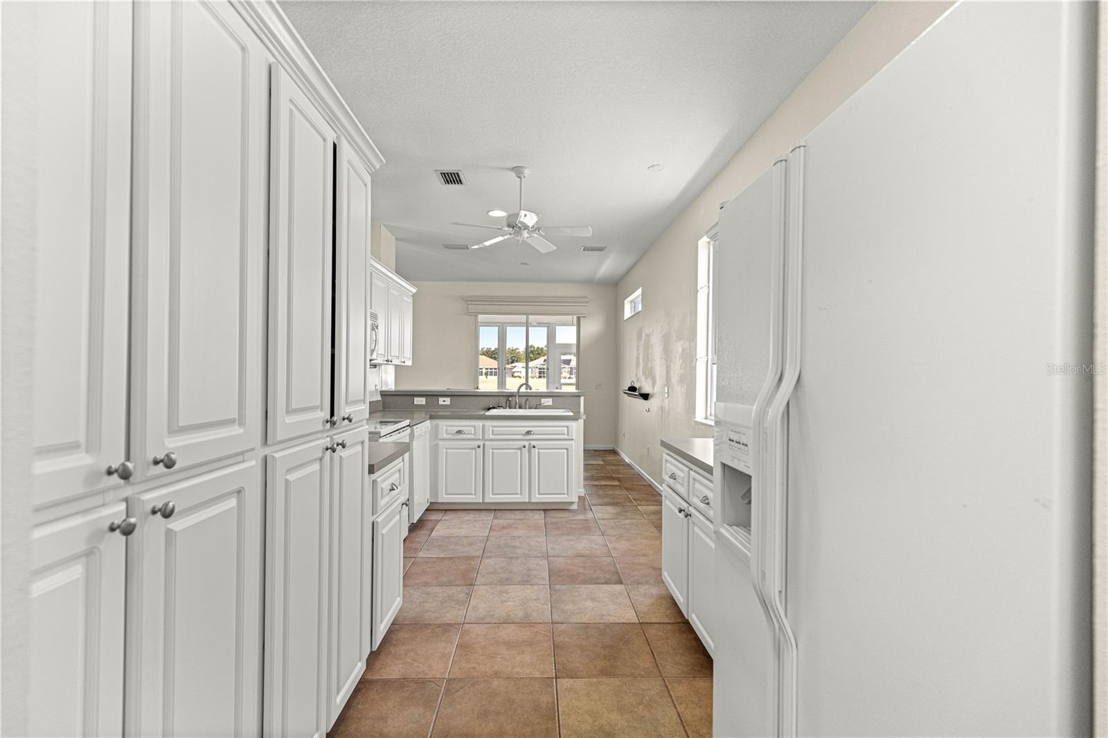 Image 13 of 45 For 2380 53rd Avenue Road