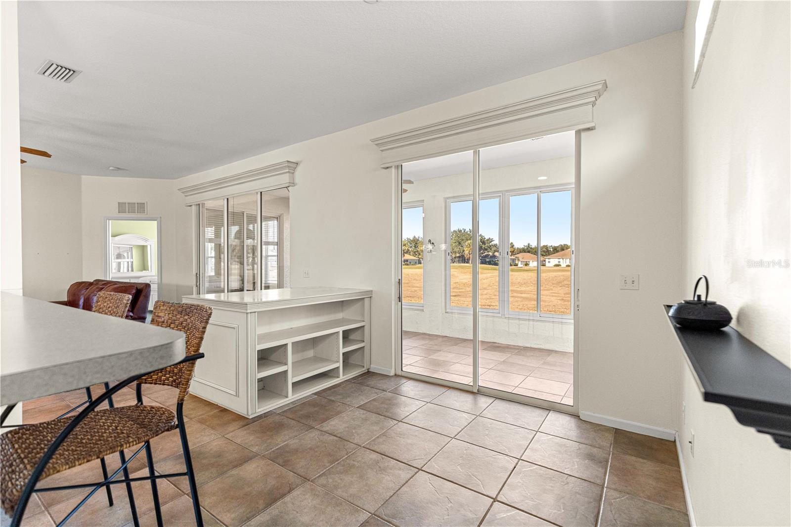 Image 18 of 45 For 2380 53rd Avenue Road