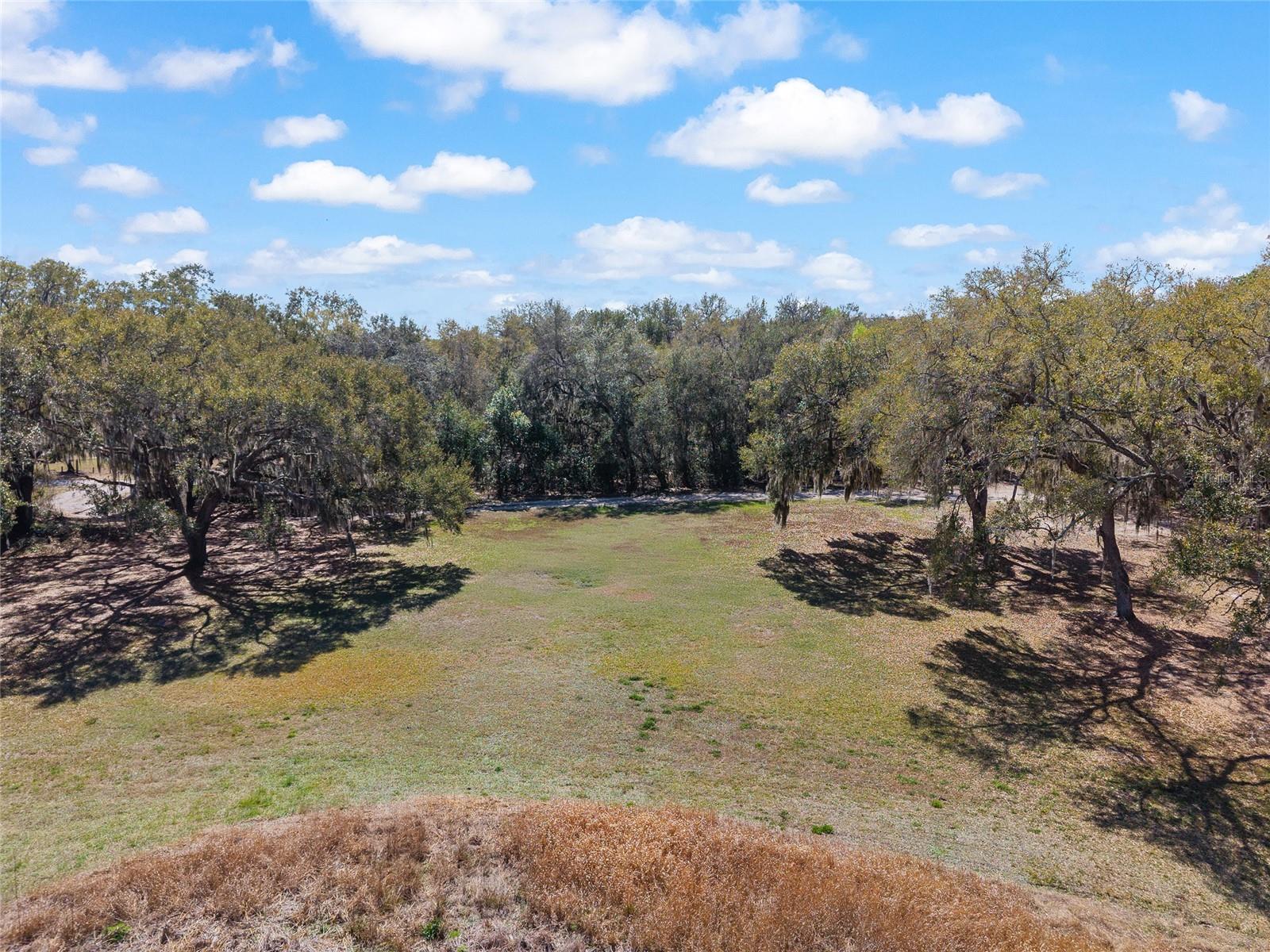 Image 76 of 90 For 11990 112th Avenue Road