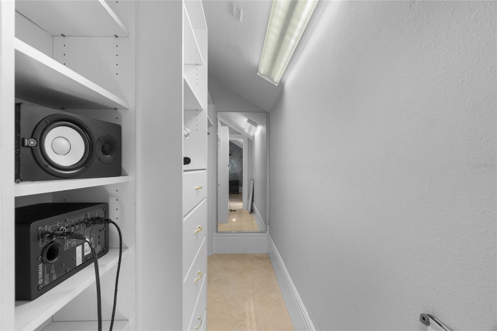 Image 22 of 100 For 3409 17th Court