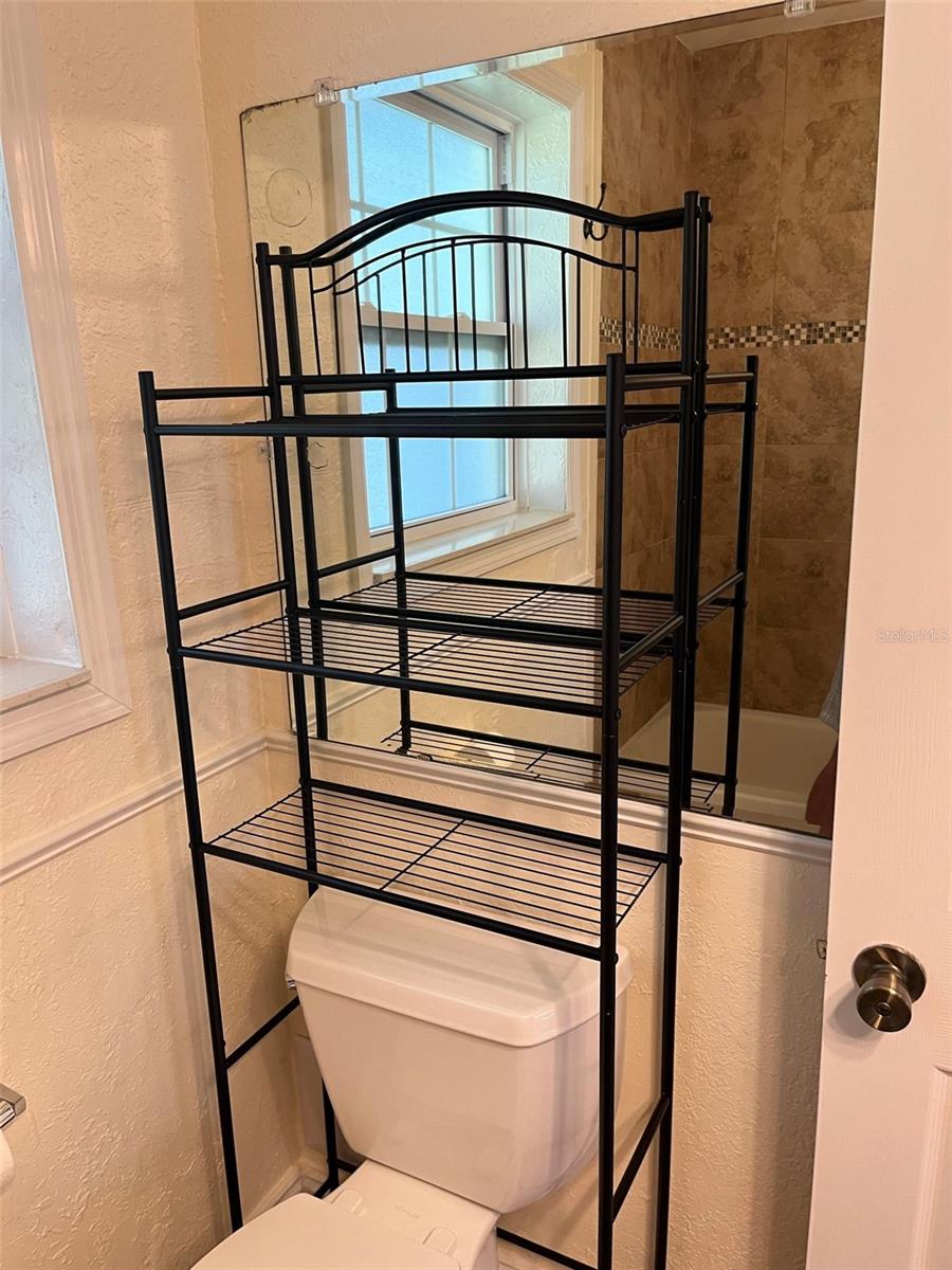 Image 11 of 20 For 122 37th Terrace