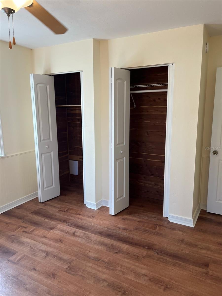 Image 14 of 20 For 122 37th Terrace