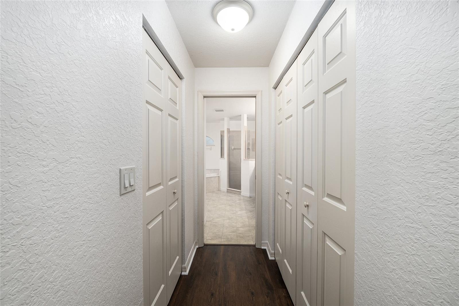 Image 44 of 91 For 14650 1st Avenue Road