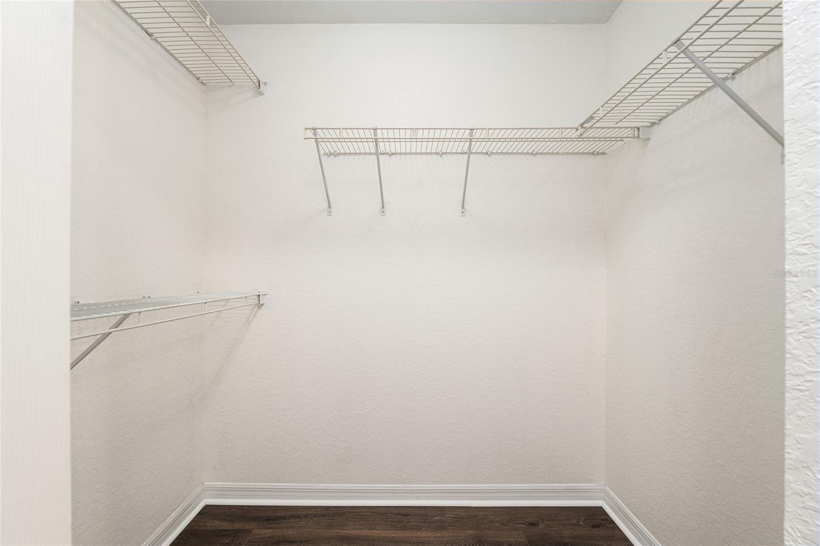 Image 52 of 91 For 14650 1st Avenue Road