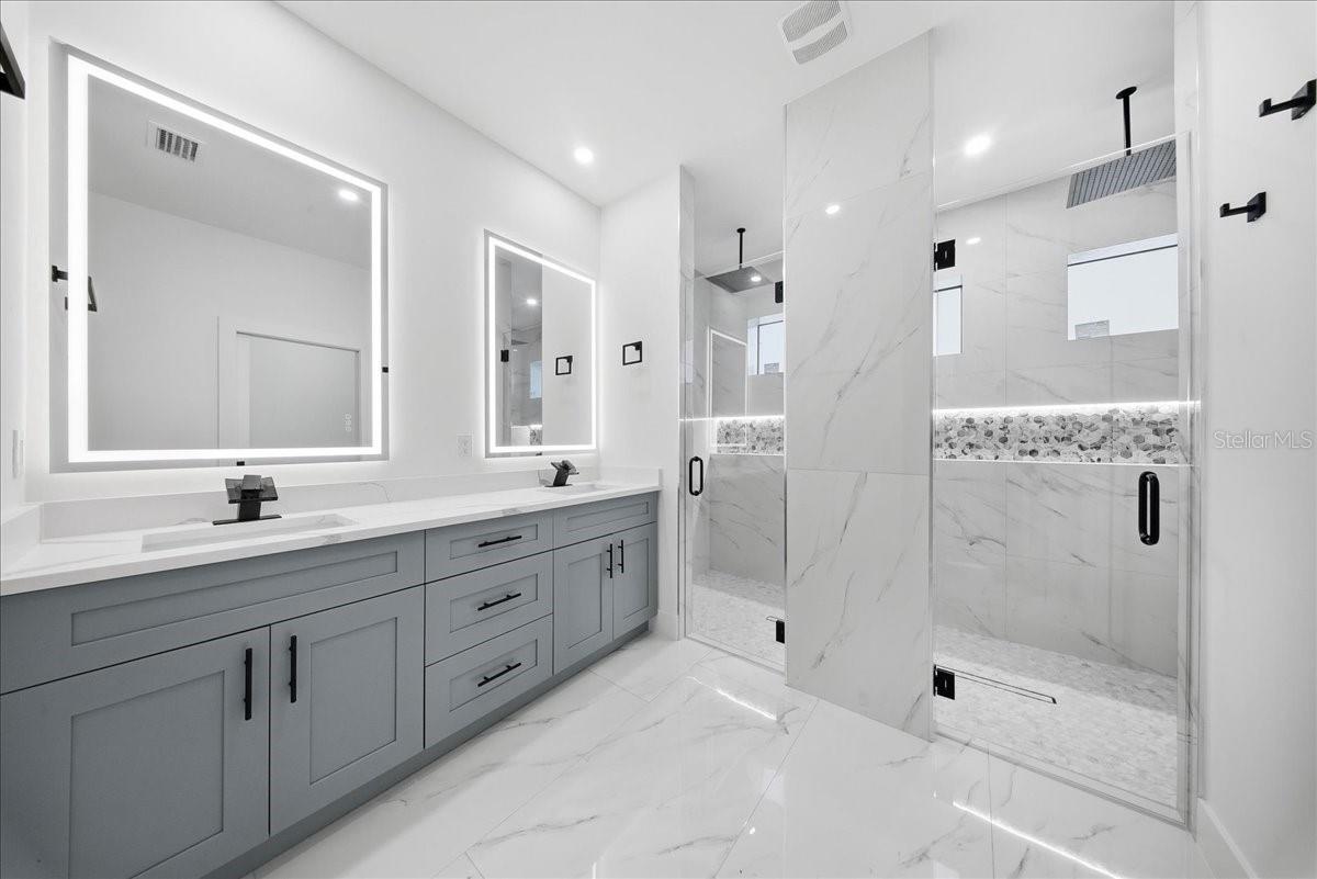 Image 13 of 25 For 26447 Europa Lane