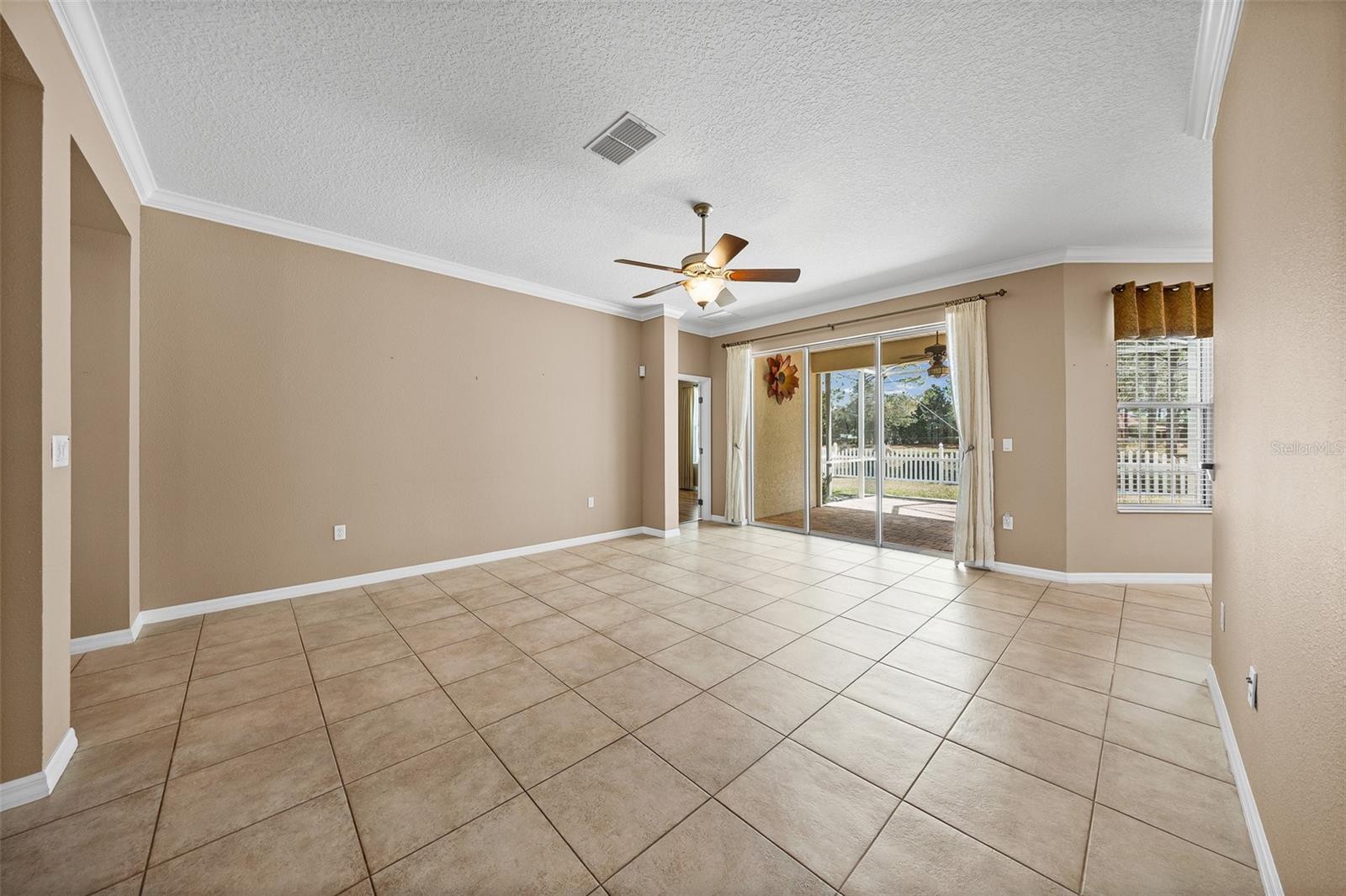 Image 4 of 23 For 8713 83rd Court Road