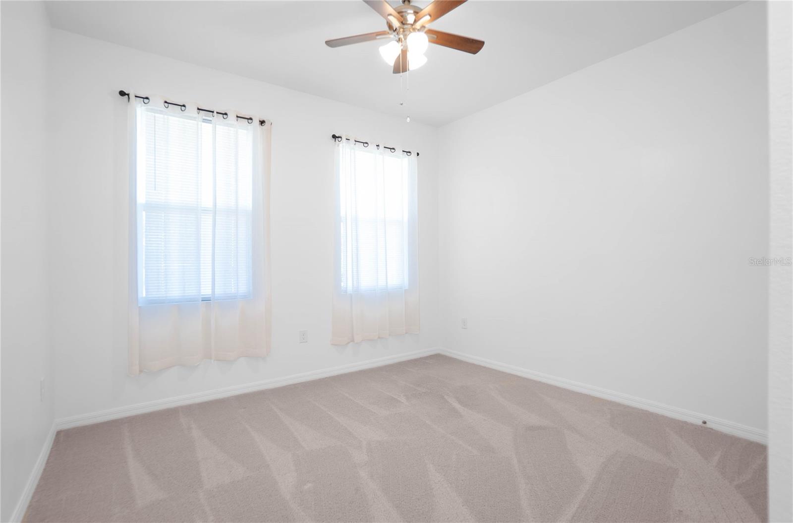 Image 24 of 32 For 7974 Penrose Place