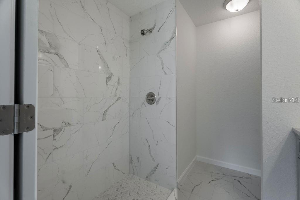 Image 14 of 15 For 11073 107th Place