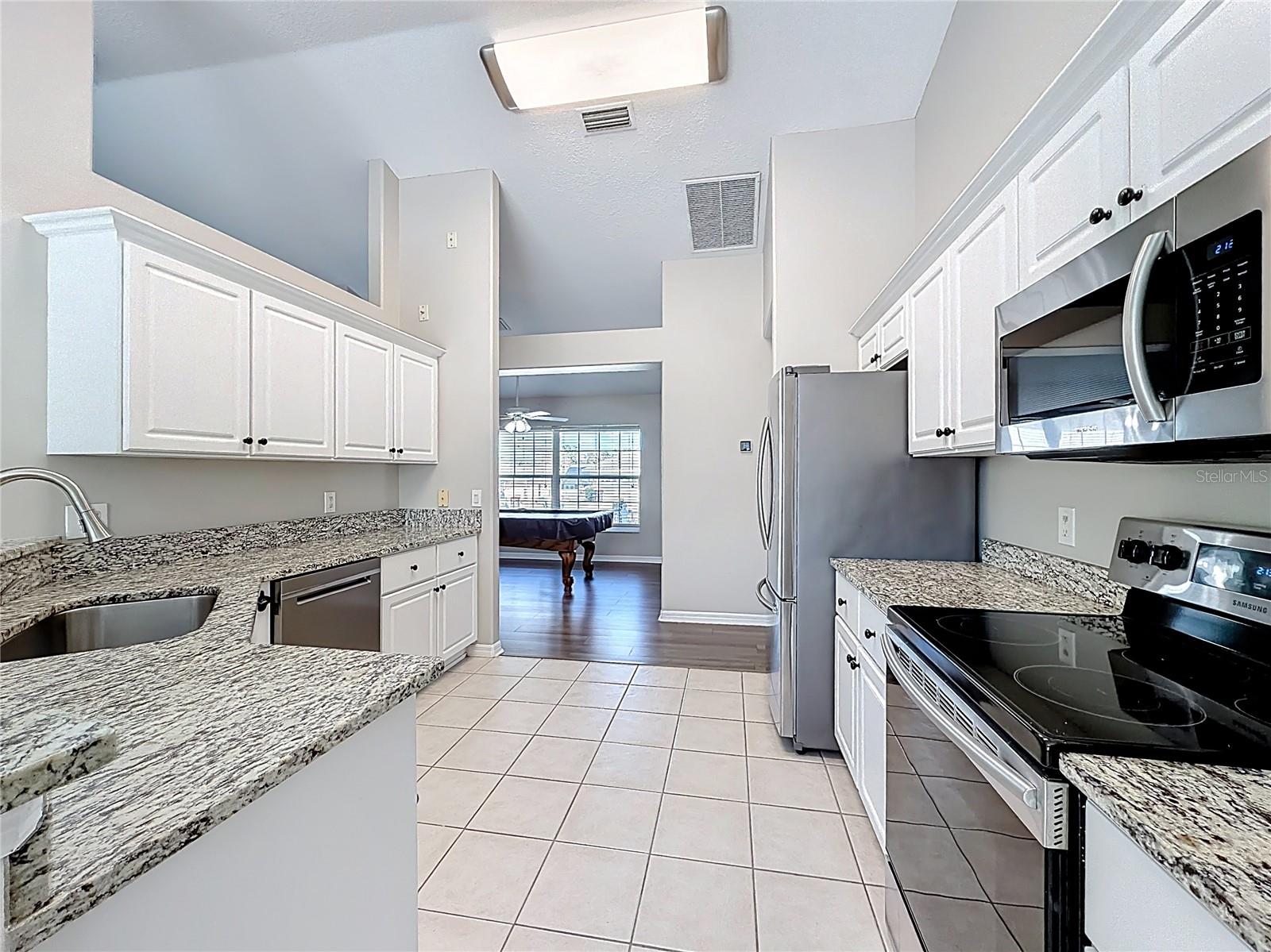 Image 10 of 60 For 10120 68th Court