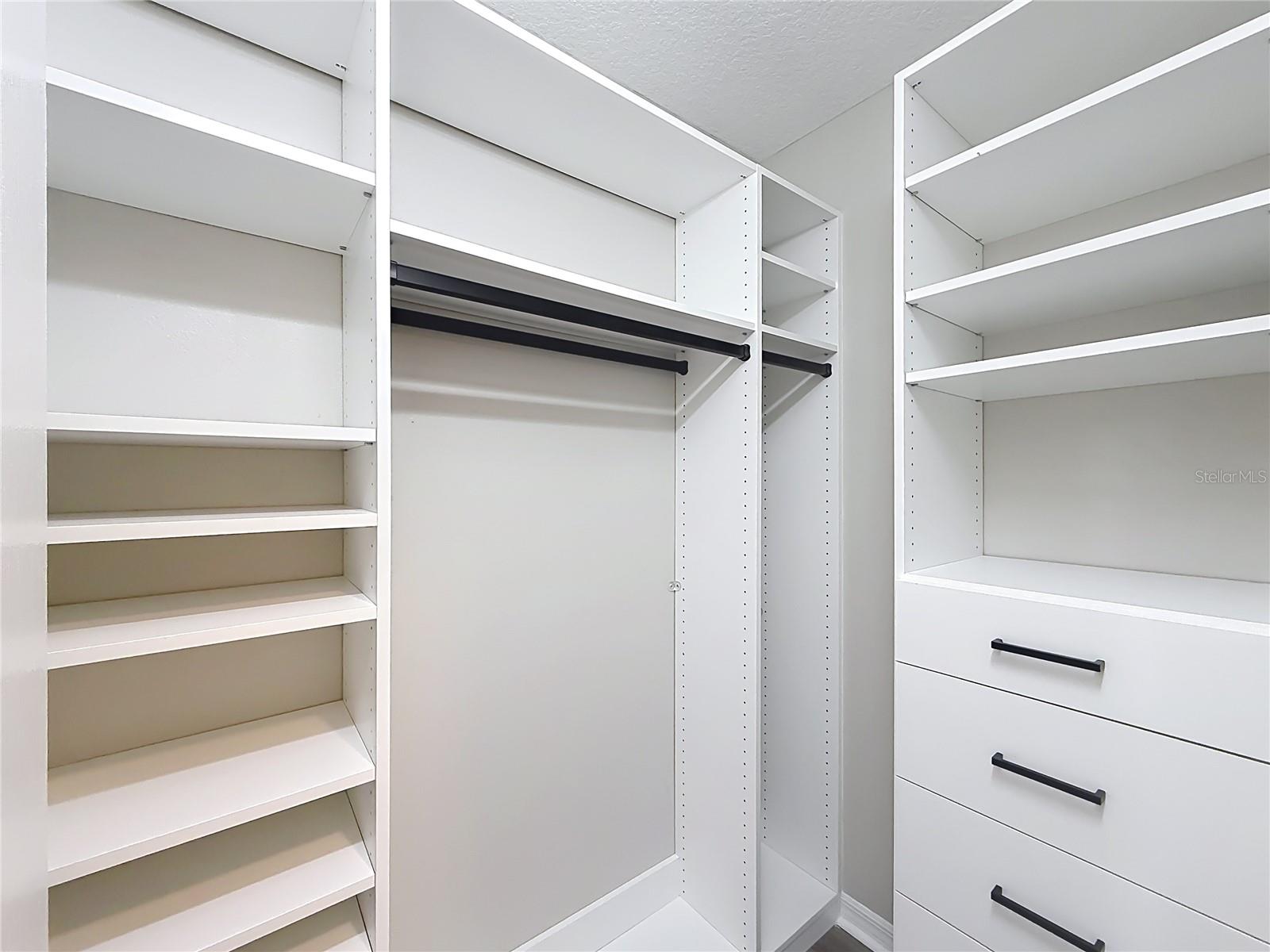 Image 24 of 60 For 10120 68th Court