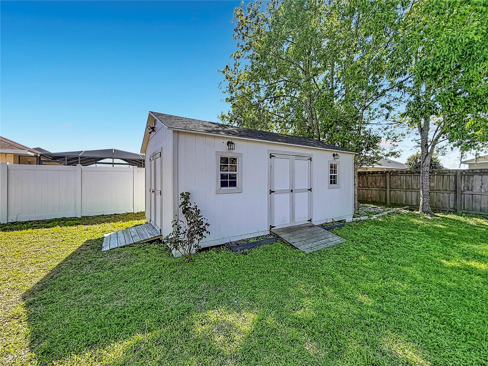 Image 40 of 60 For 10120 68th Court