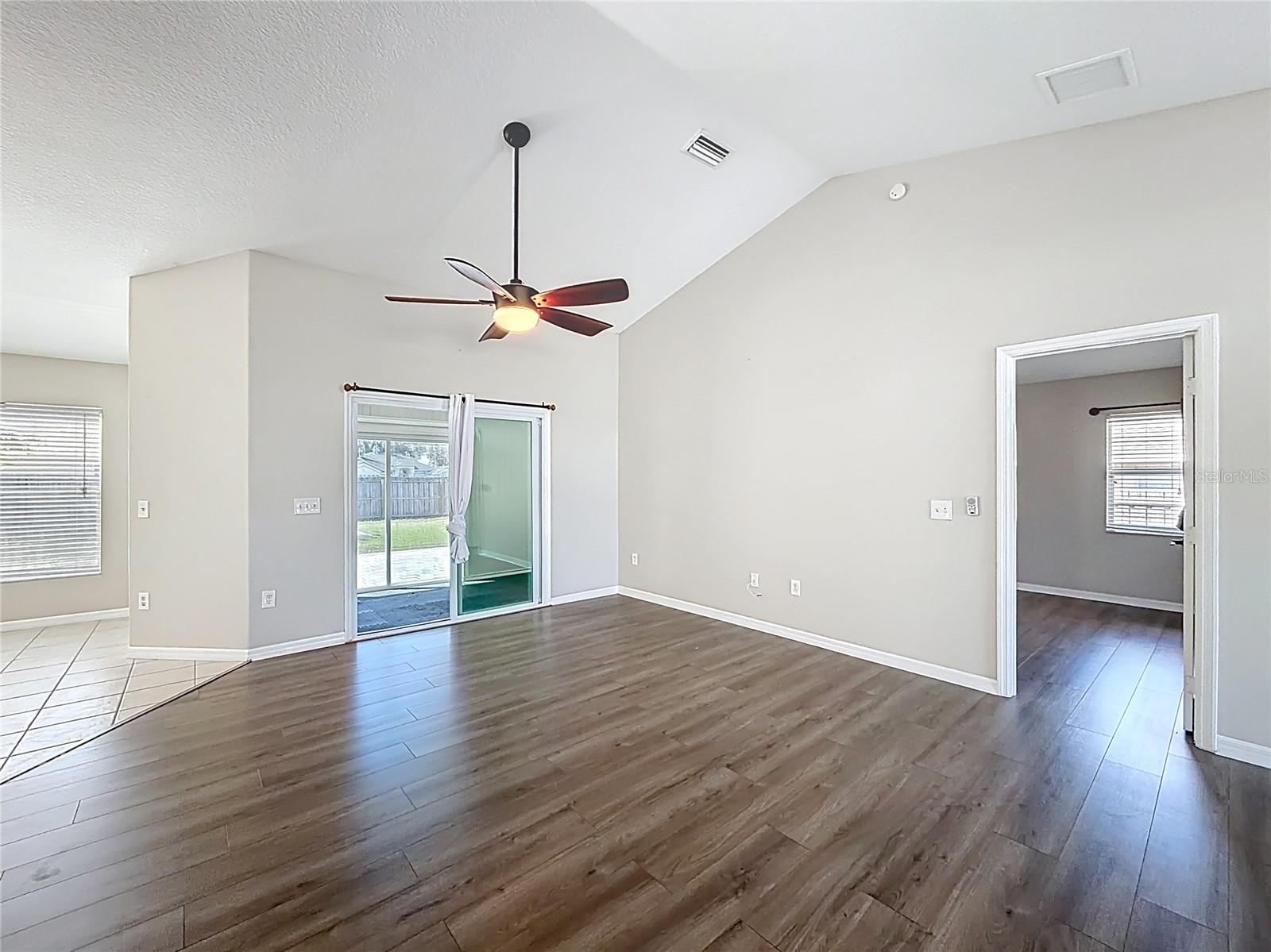 Image 8 of 60 For 10120 68th Court