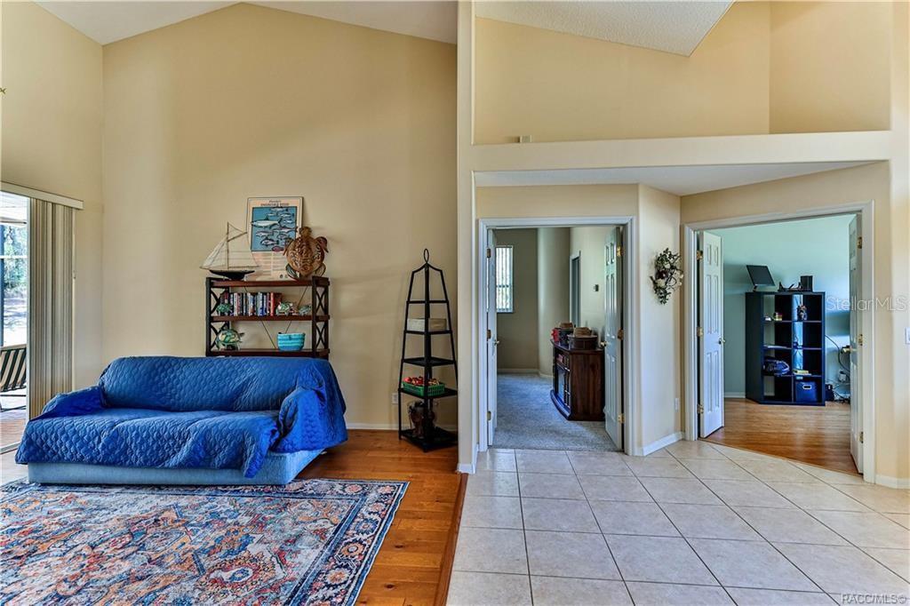 Image 5 of 49 For 5420 Rosedale Circle