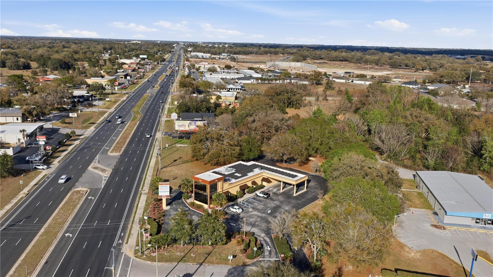 Image 6 of 25 For 7535 62nd Court B