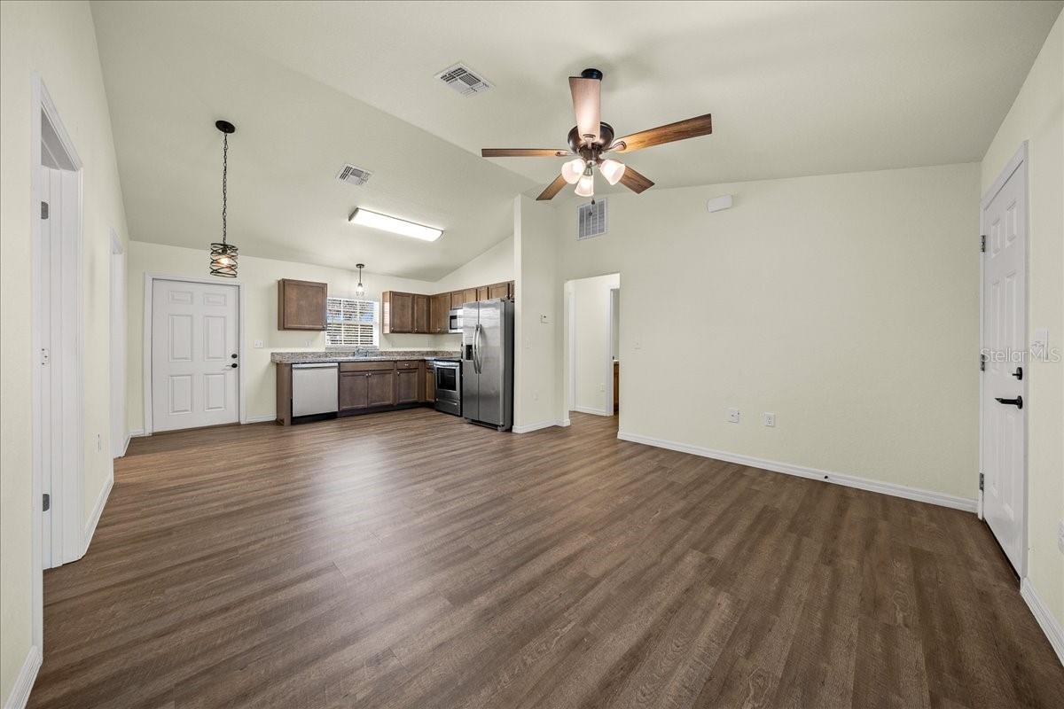 Image 27 of 55 For 5364 2nd Place