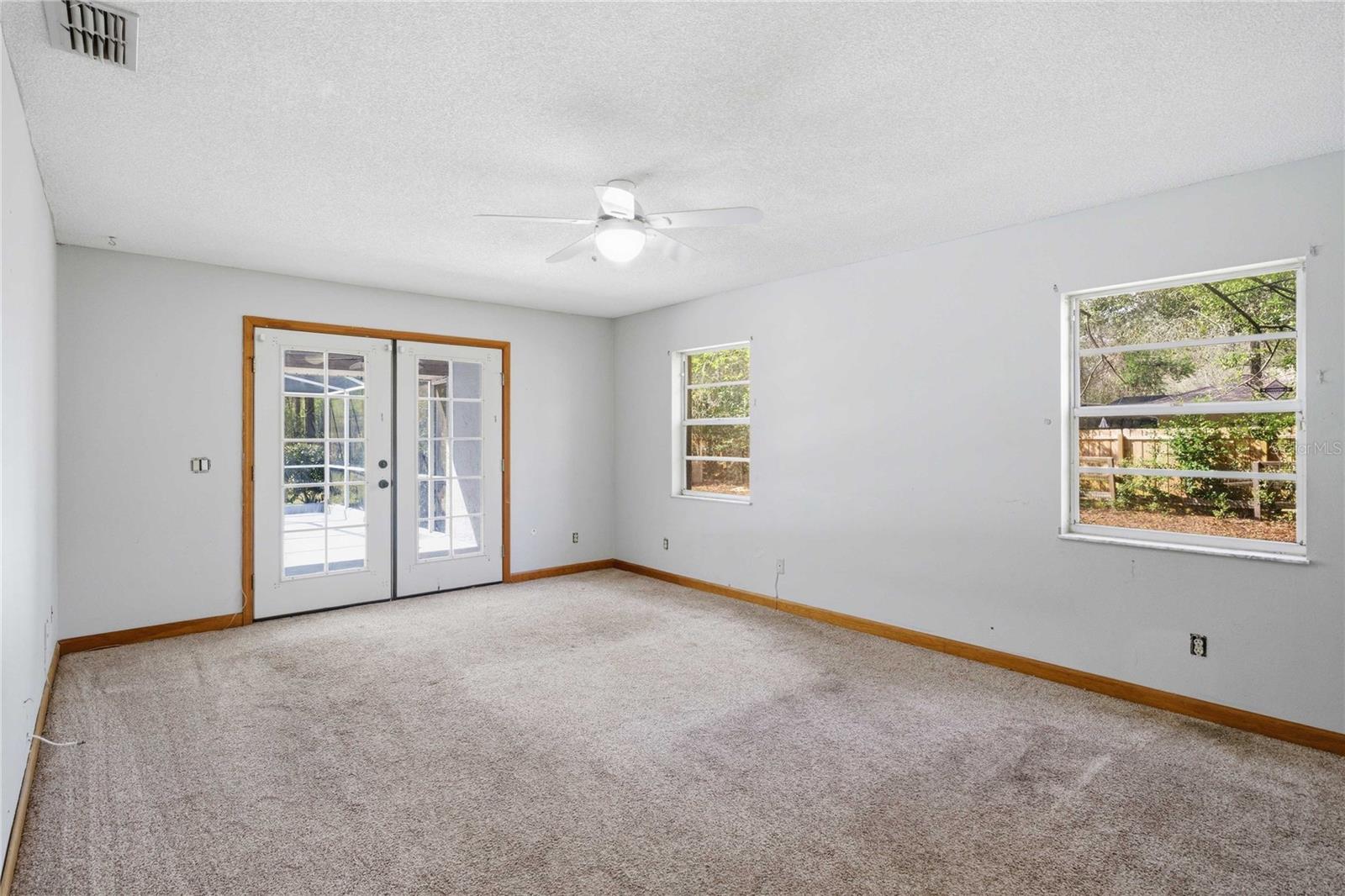 Image 26 of 46 For 2636 Express Lane