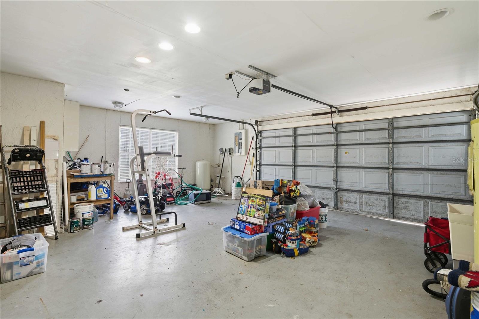 Image 39 of 46 For 2636 Express Lane