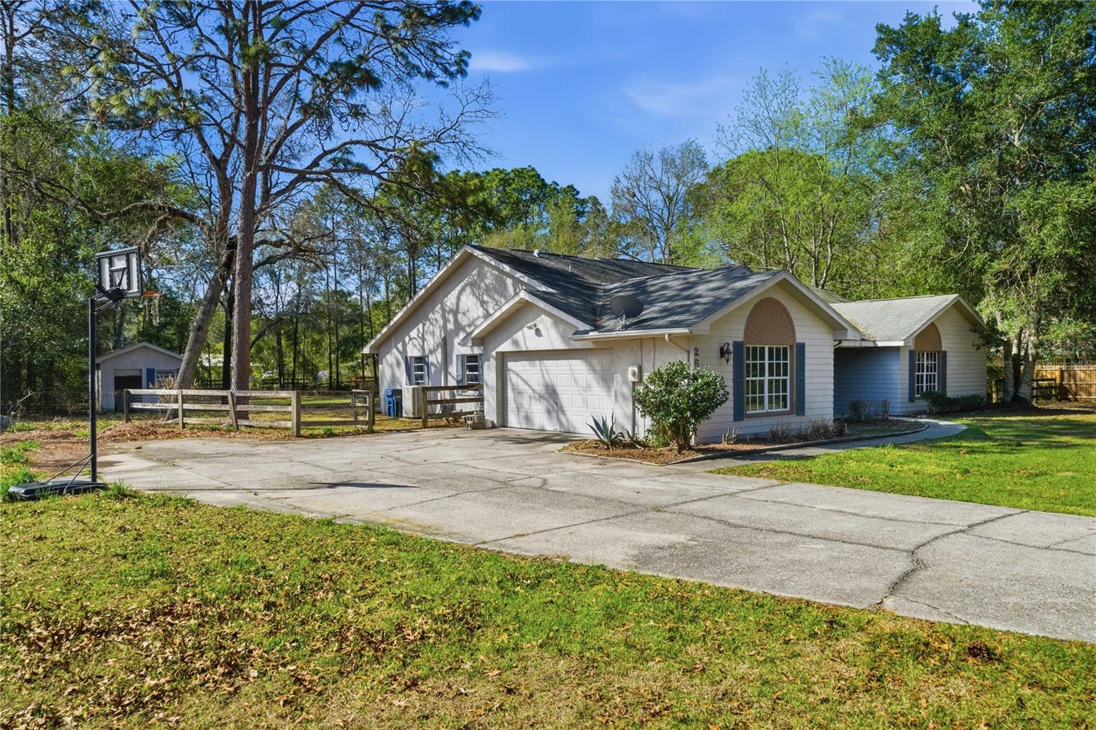 Image 41 of 46 For 2636 Express Lane