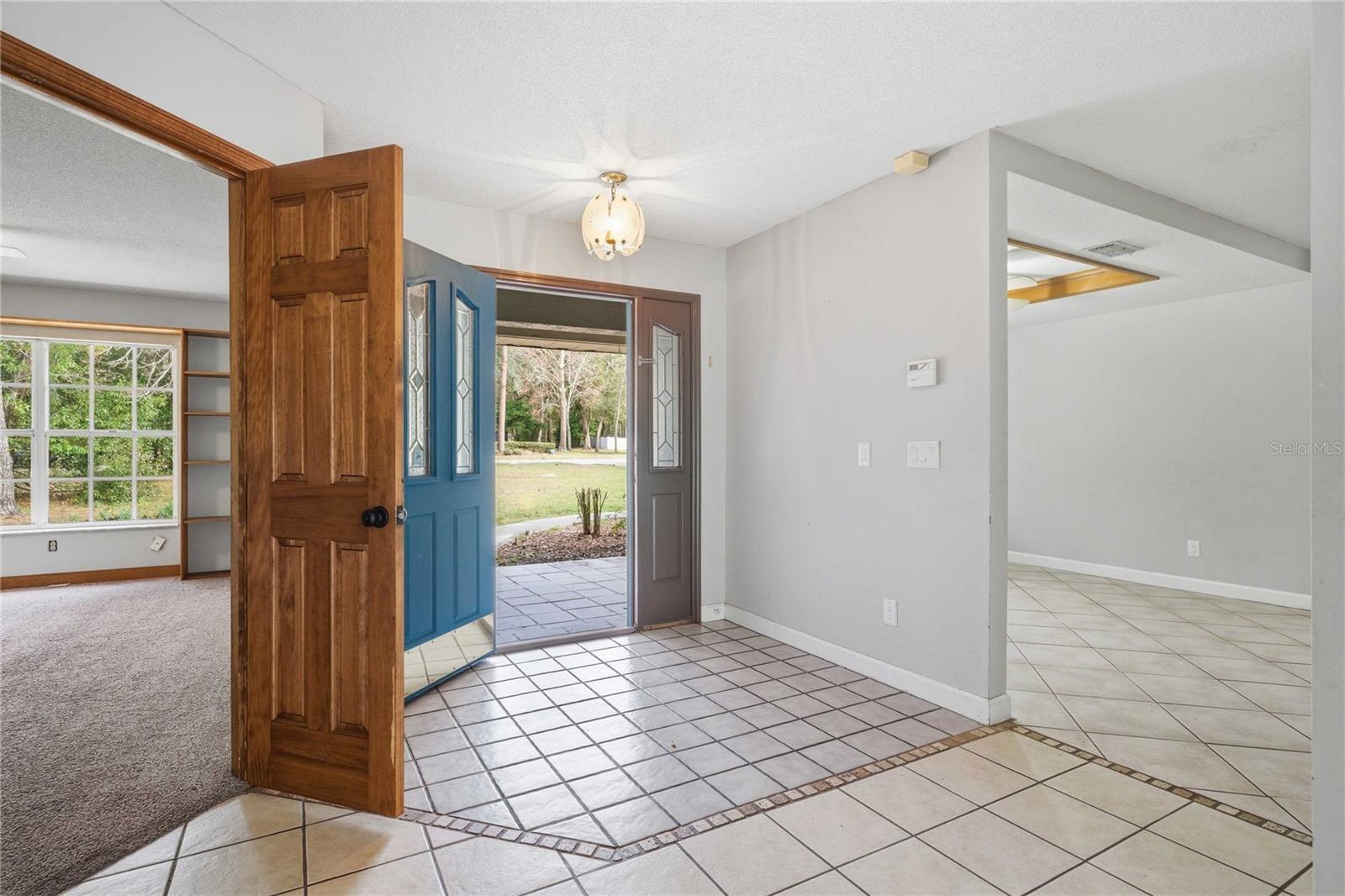 Image 5 of 46 For 2636 Express Lane