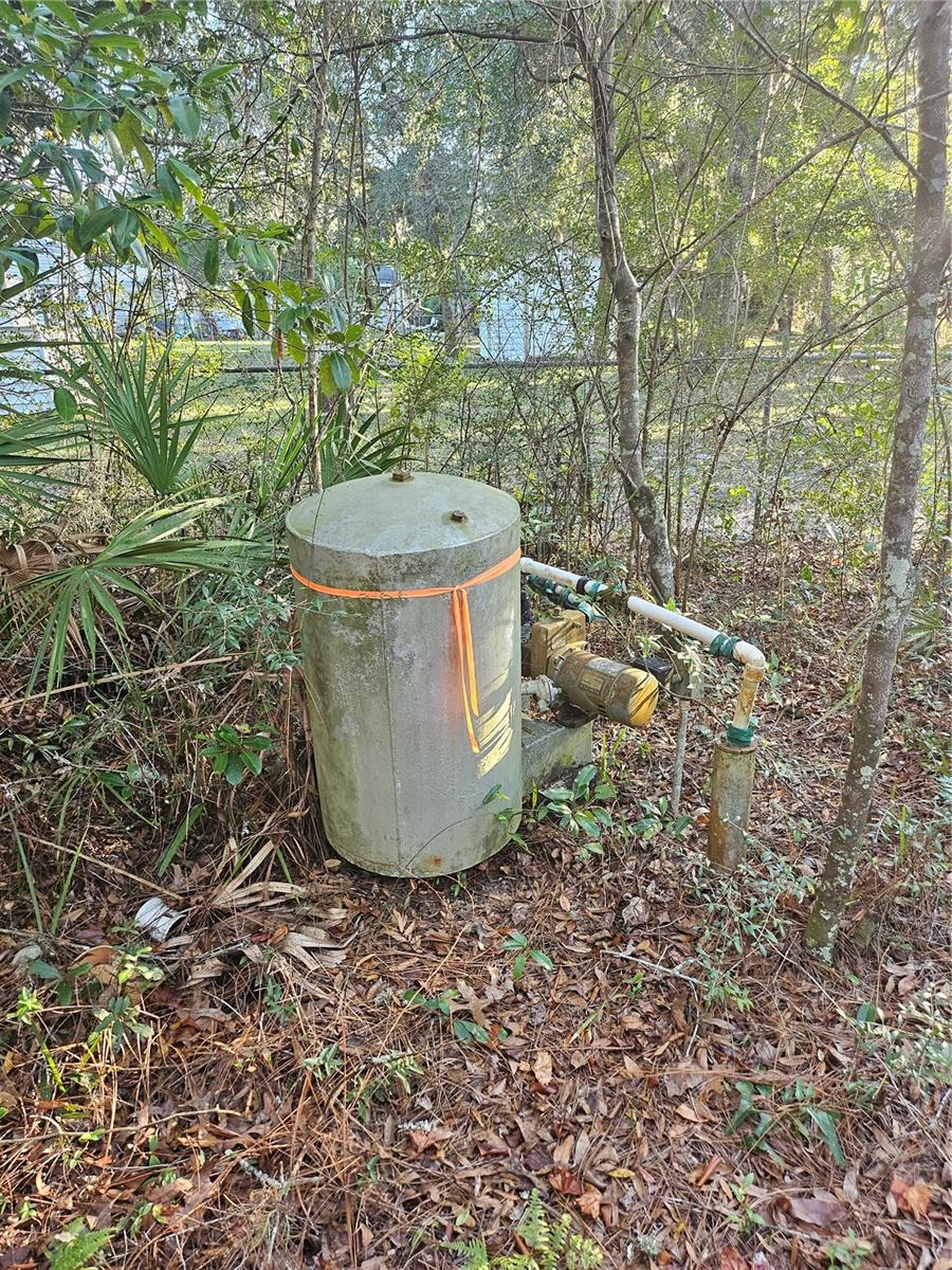 Image 7 of 8 For 4462 & 4484 Well View Point