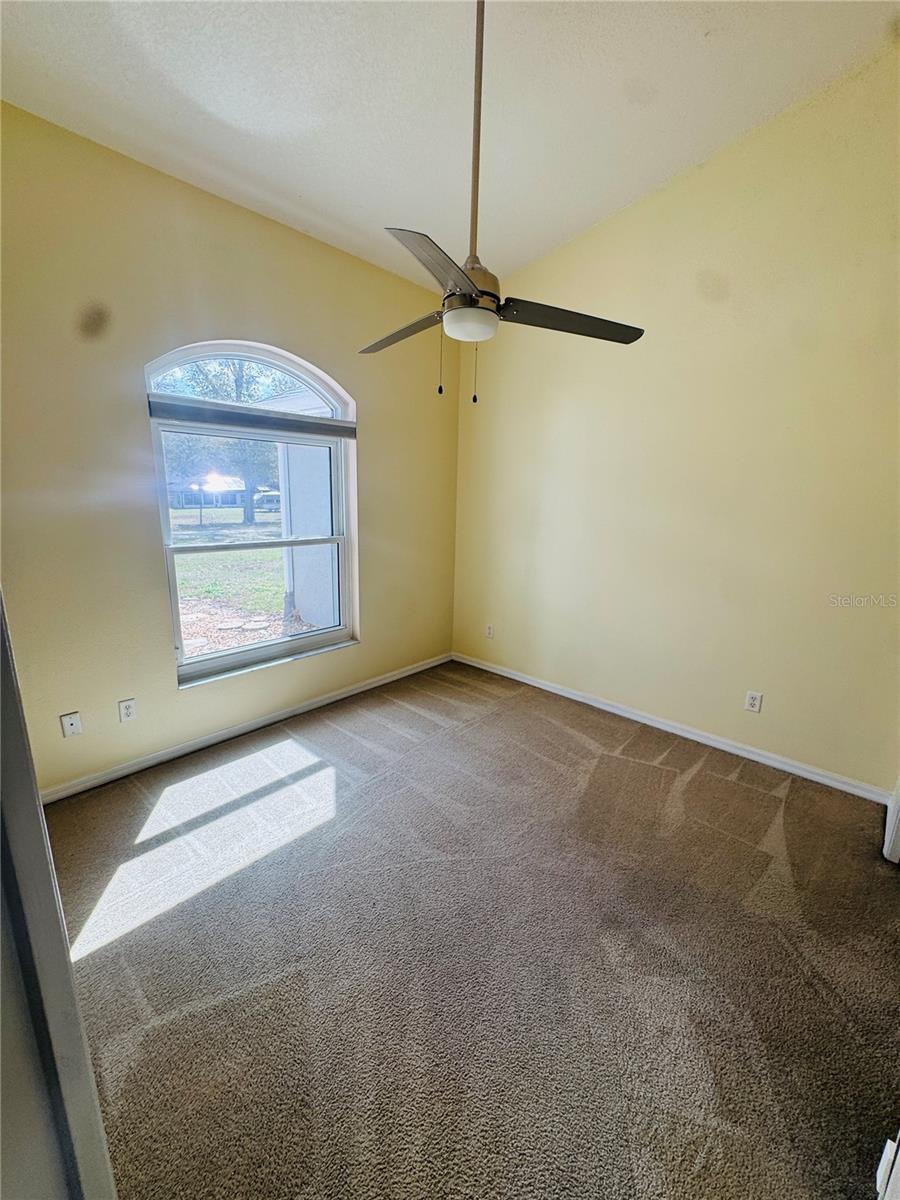 Image 19 of 75 For 13797 109th Lane